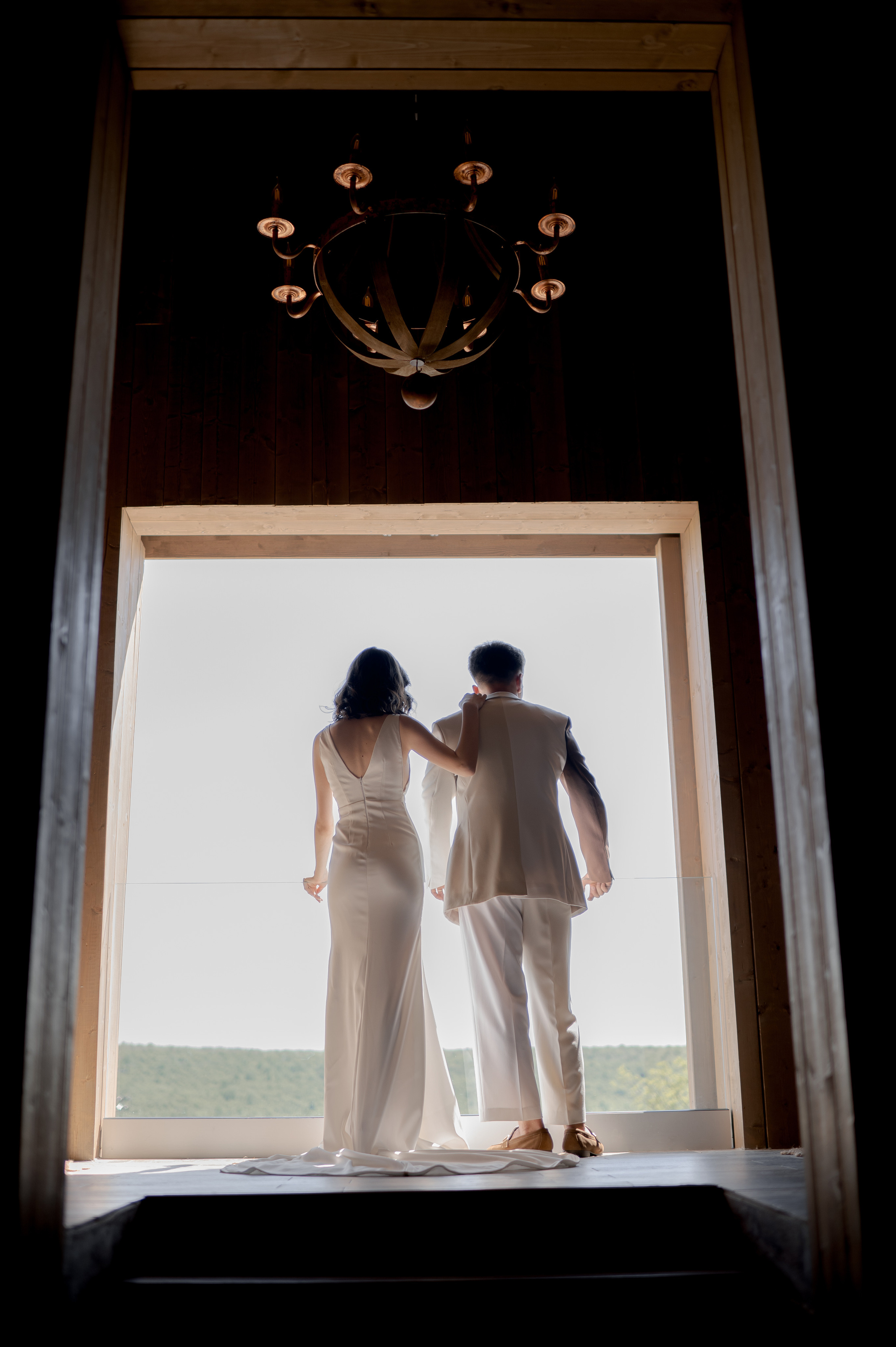 Barn Wedding in Romania at Province1965 Barn. Wedding photographer and videographer based in Timisoara, Romania