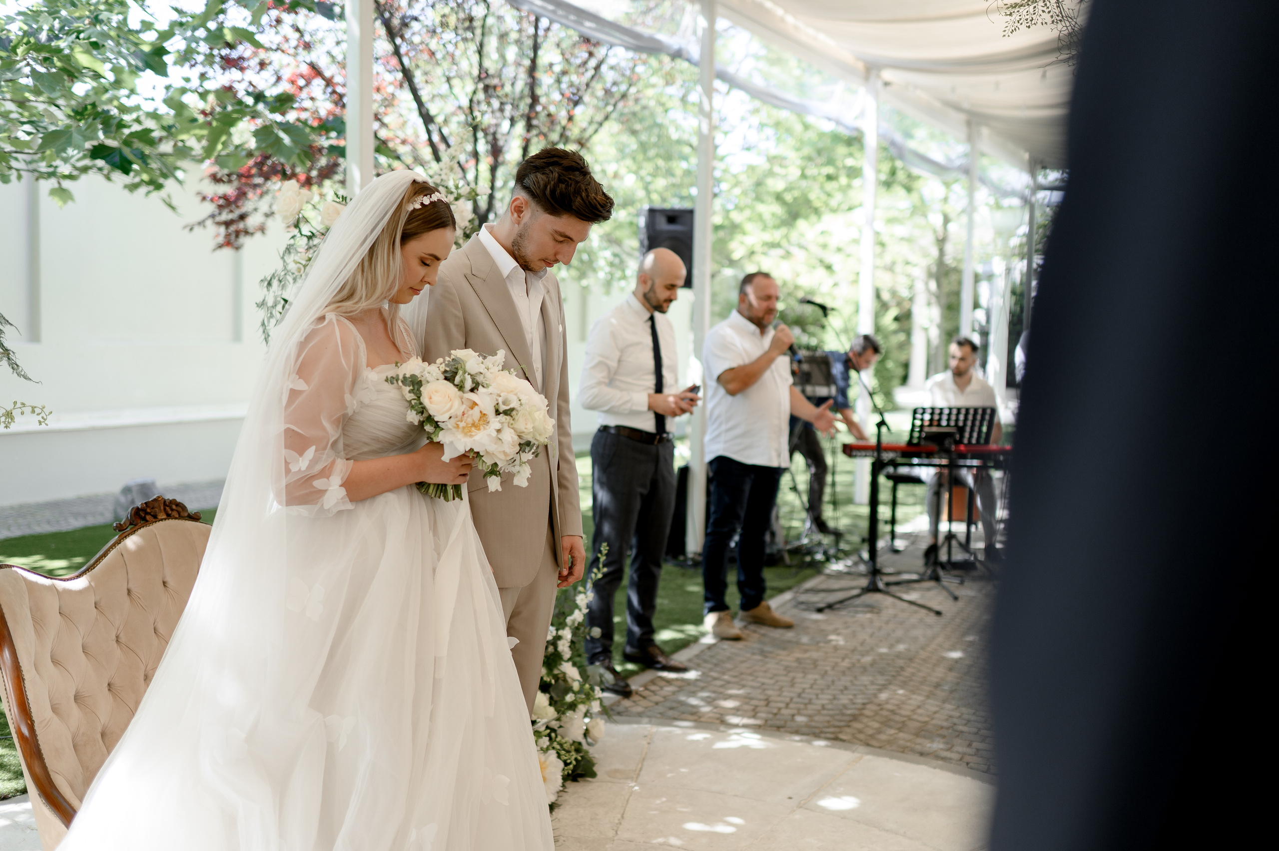 Celine and Alex | Classy wedding with a twist. Wedding photographer and videographer based in Timisoara, Romania