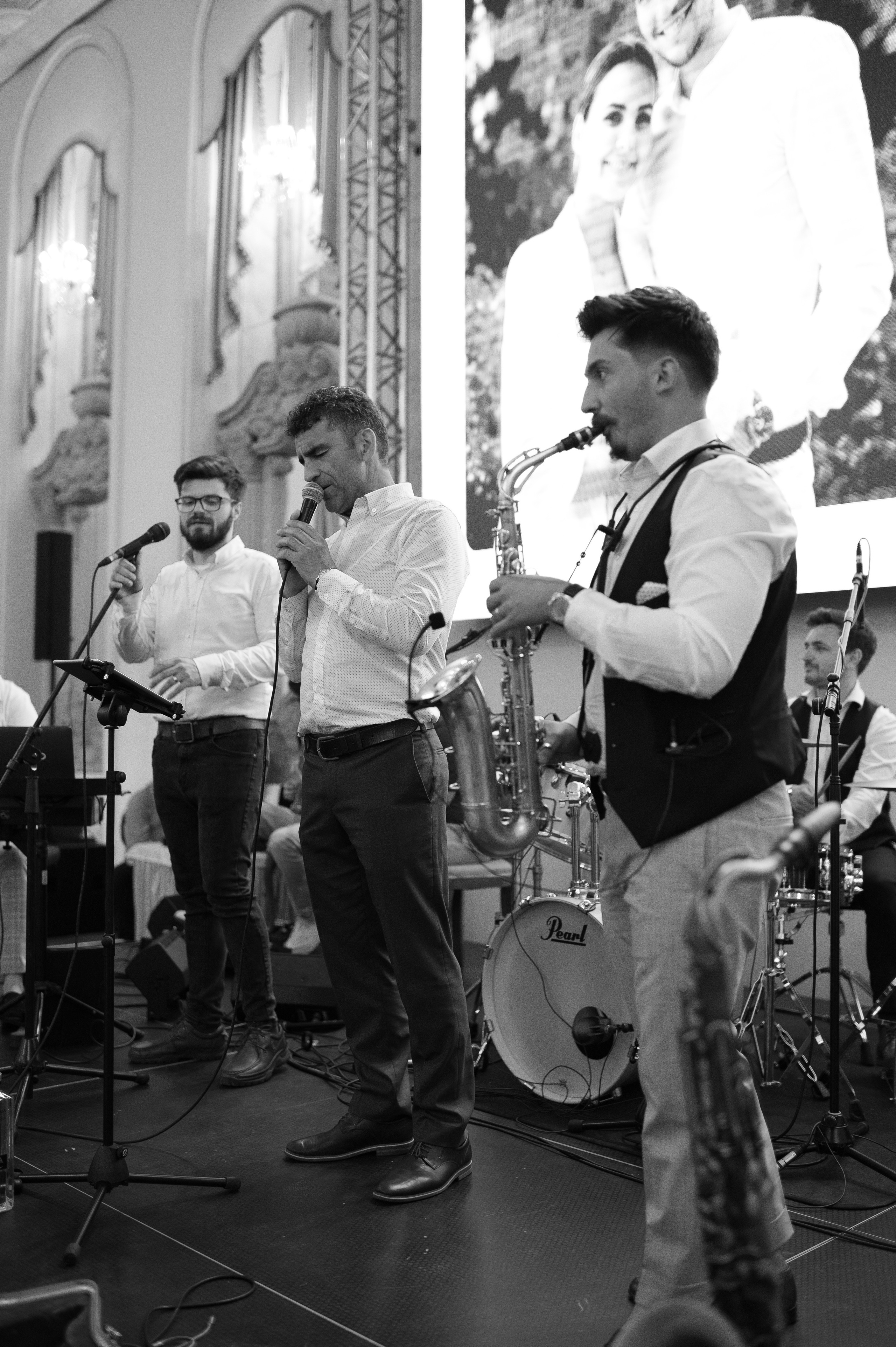 Celine and Alex | Classy wedding with a twist. Wedding photographer and videographer based in Timisoara, Romania