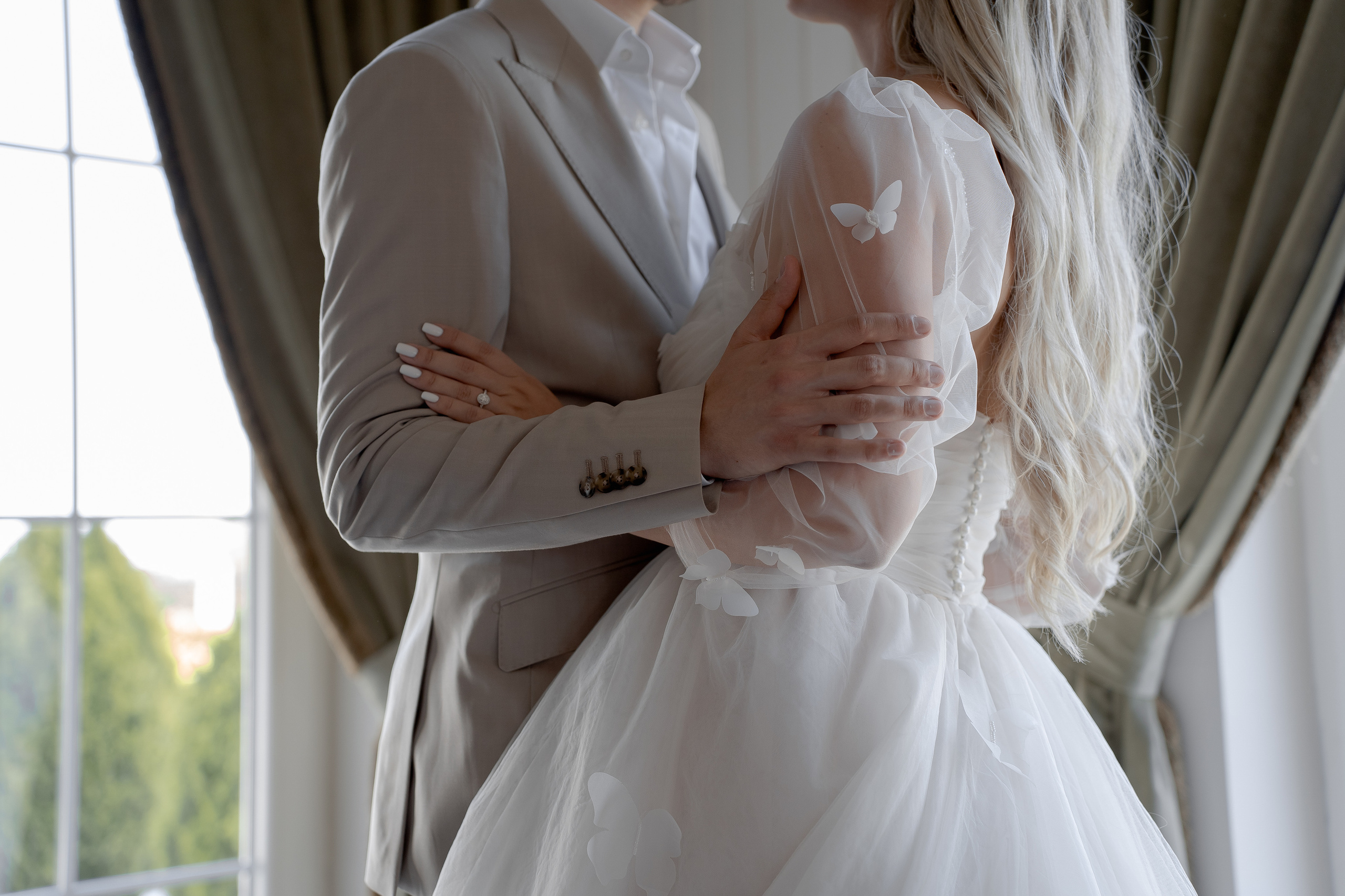 Celine and Alex | Classy wedding with a twist. Wedding photographer and videographer based in Timisoara, Romania