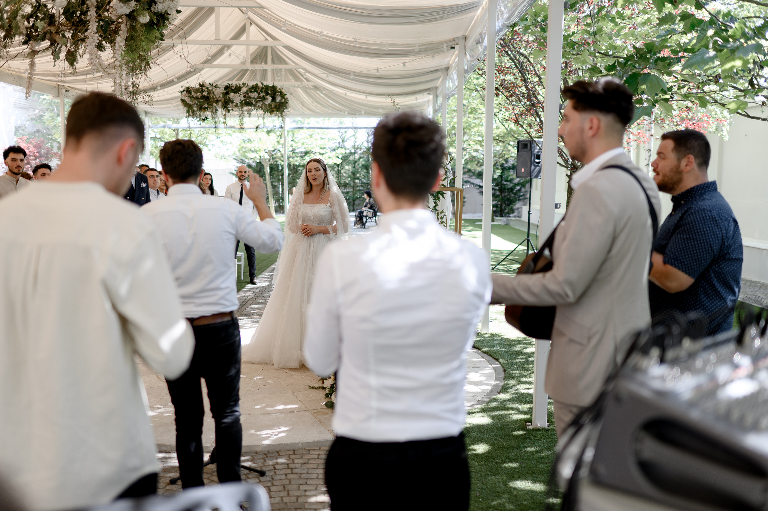 Celine and Alex | Classy wedding with a twist. Wedding photographer and videographer based in Timisoara, Romania