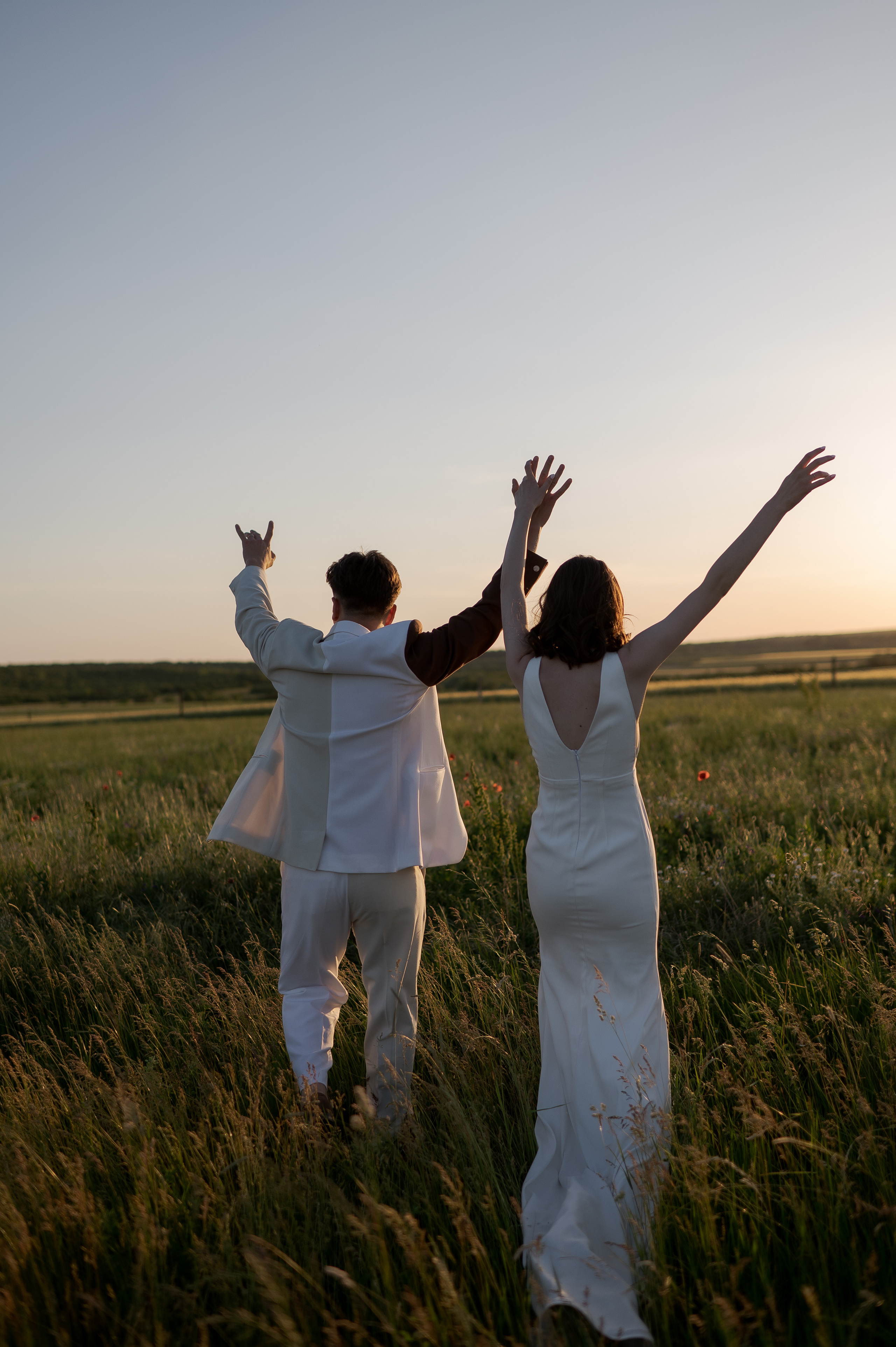 Barn Wedding in Romania at Province1965 Barn. Wedding photographer and videographer based in Timisoara, Romania
