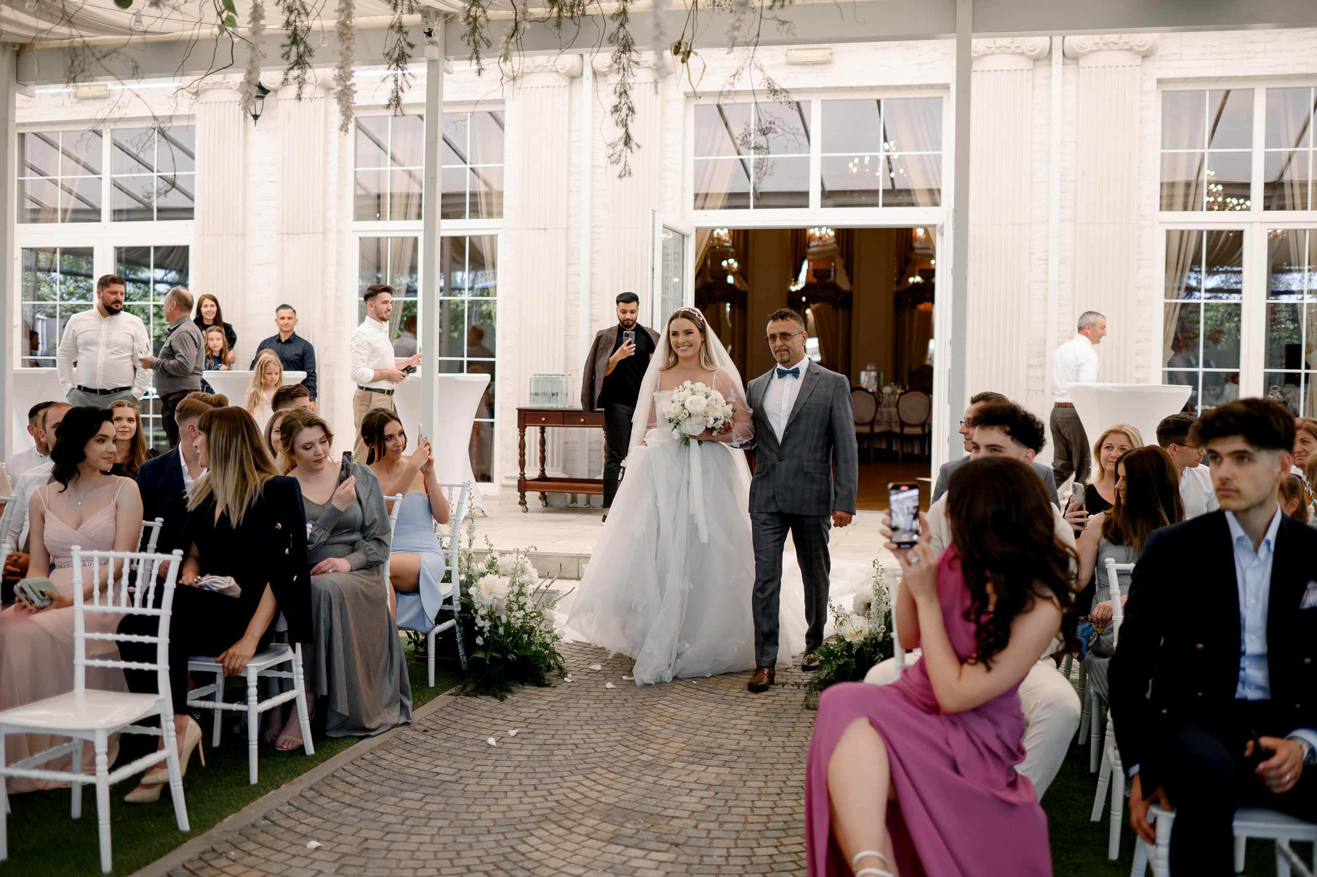 Celine and Alex | Classy wedding with a twist. Wedding photographer and videographer based in Timisoara, Romania