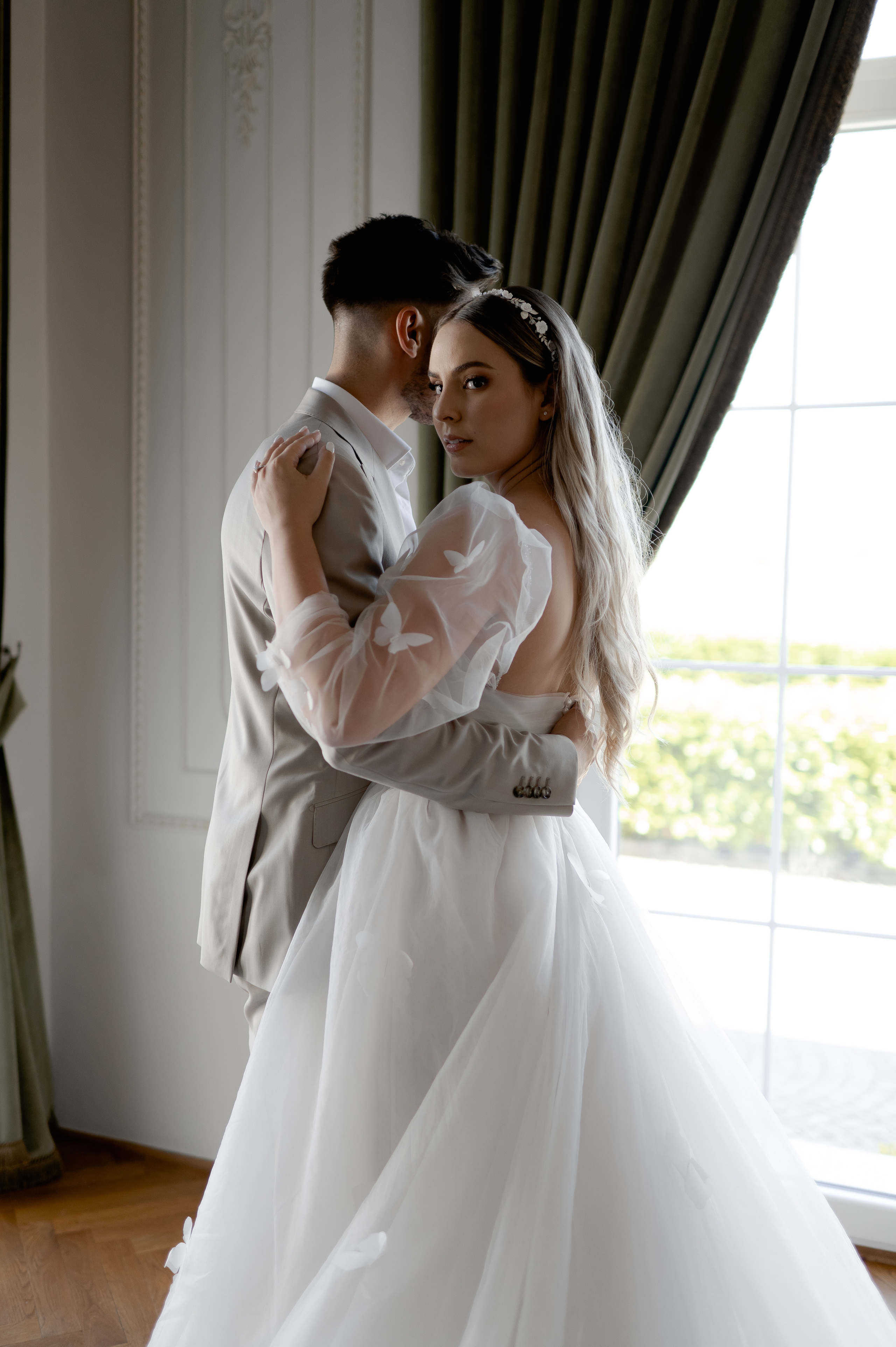 Celine and Alex | Classy wedding with a twist. Wedding photographer and videographer based in Timisoara, Romania