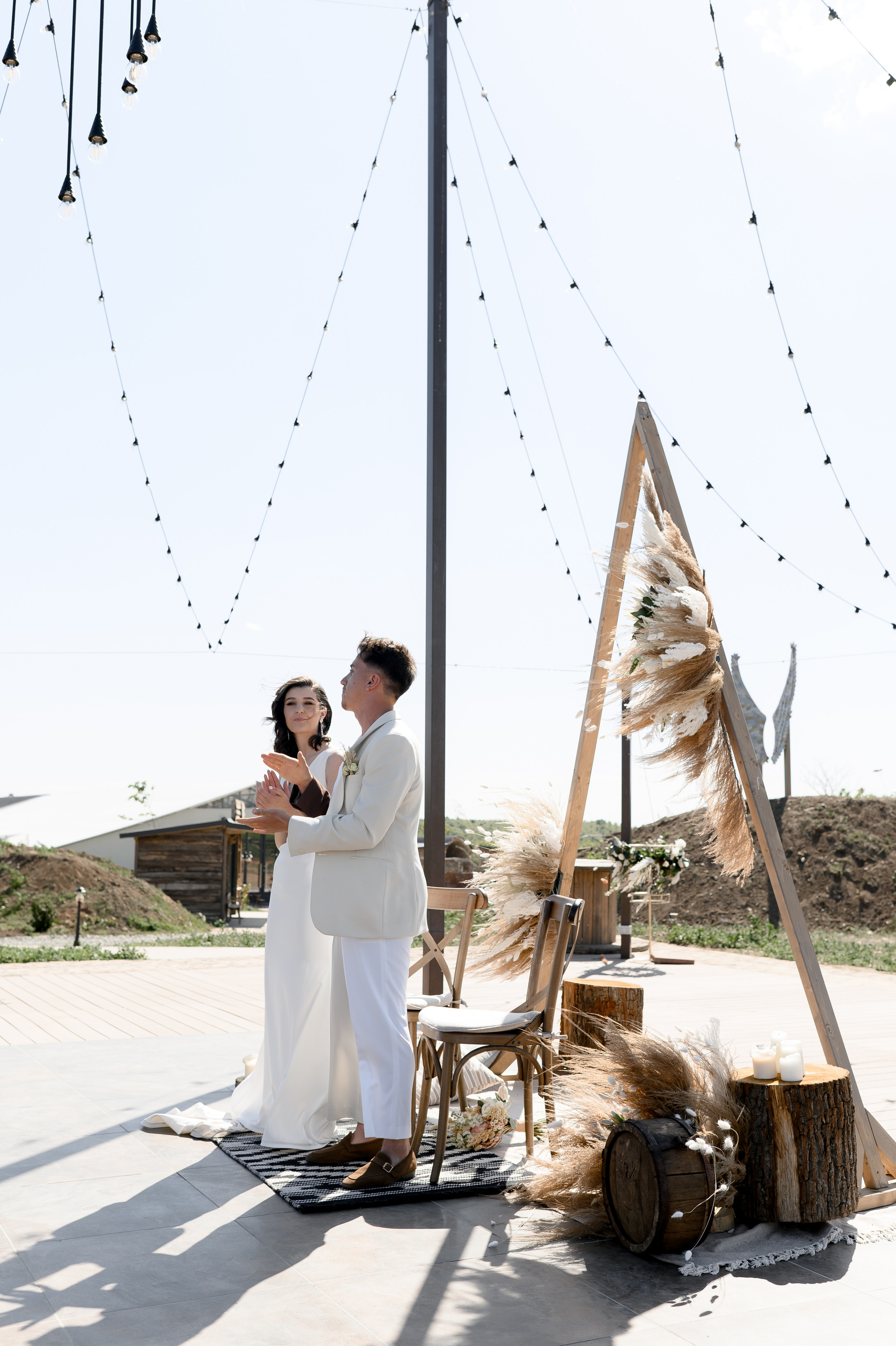 Barn Wedding in Romania at Province1965 Barn. Wedding photographer and videographer based in Timisoara, Romania