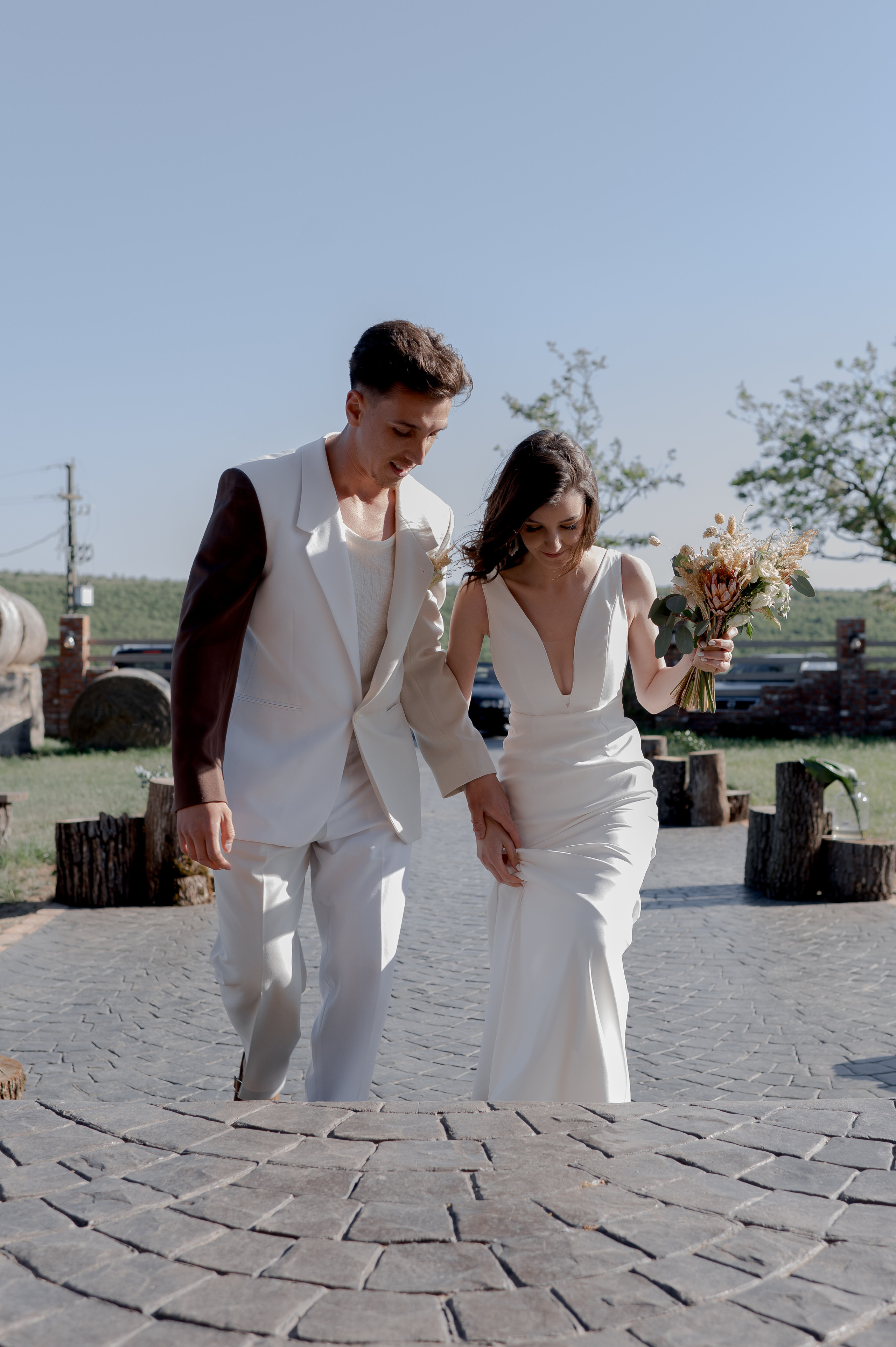 Barn wedding Romania, Province1965 Barn wedding, Rustic wedding venue Romania, Wedding photography Romania, Wedding videography Romania, Romantic barn wedding, Capturing wedding memories, Wedding storytelling, Professional wedding photographer, Cinematic wedding videos, Province1965 Barn photographer, Memorable wedding moments, Dream wedding photography, Stunning wedding videography.