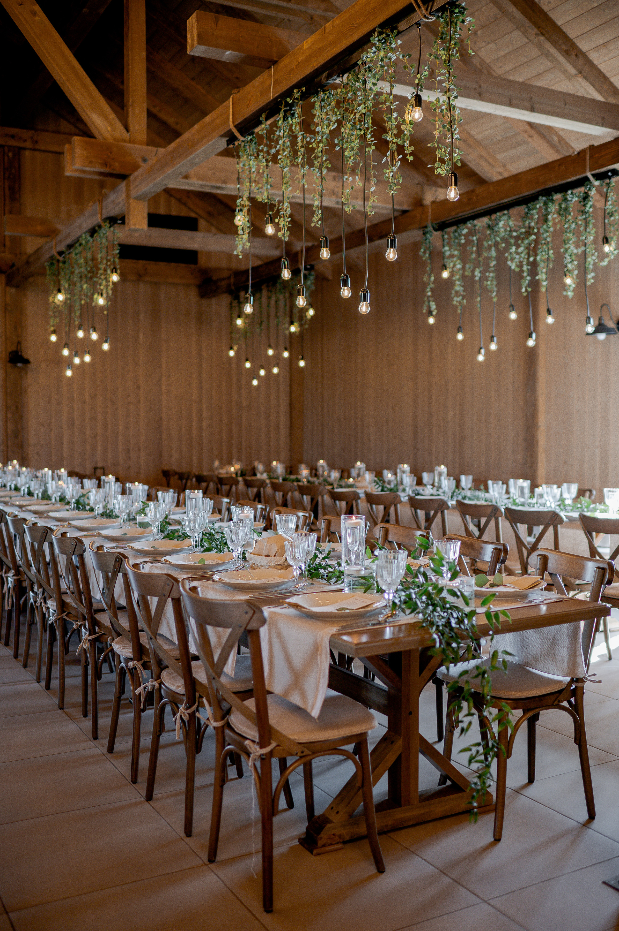 Barn Wedding in Romania at Province1965 Barn. Wedding photographer and videographer based in Timisoara, Romania