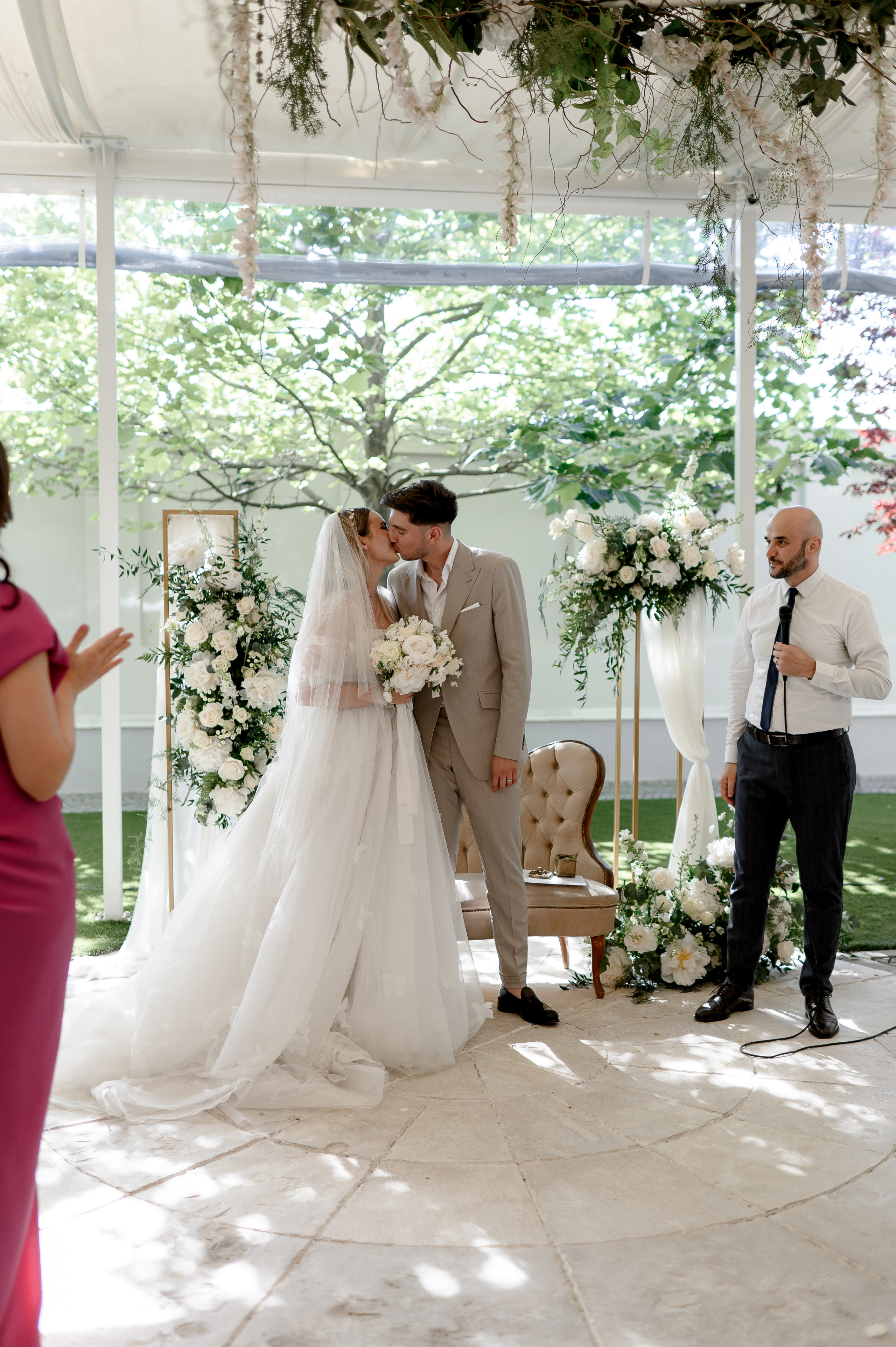 Celine and Alex | Classy wedding with a twist. Wedding photographer and videographer based in Timisoara, Romania