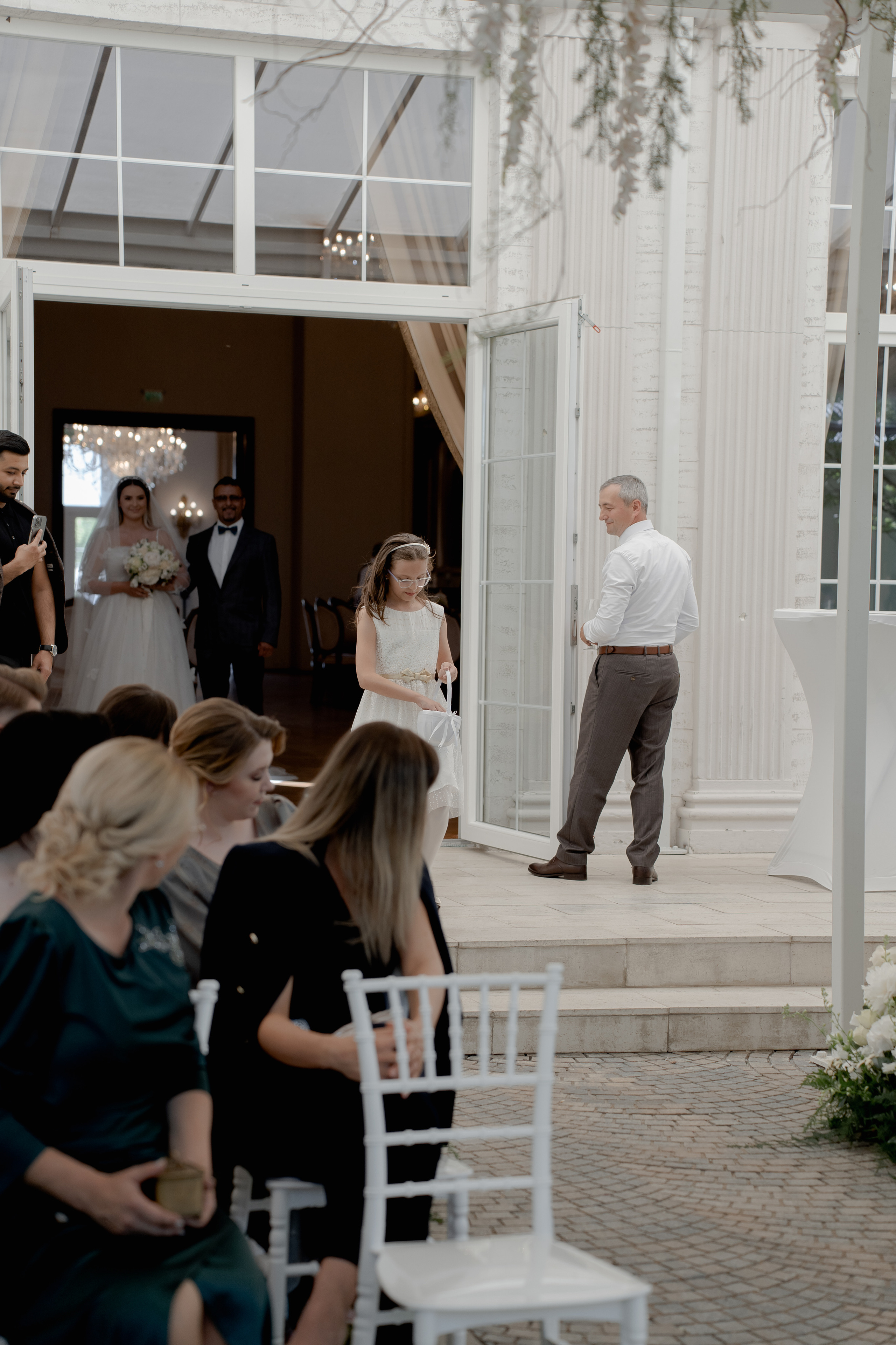 Celine and Alex | Classy wedding with a twist. Wedding photographer and videographer based in Timisoara, Romania