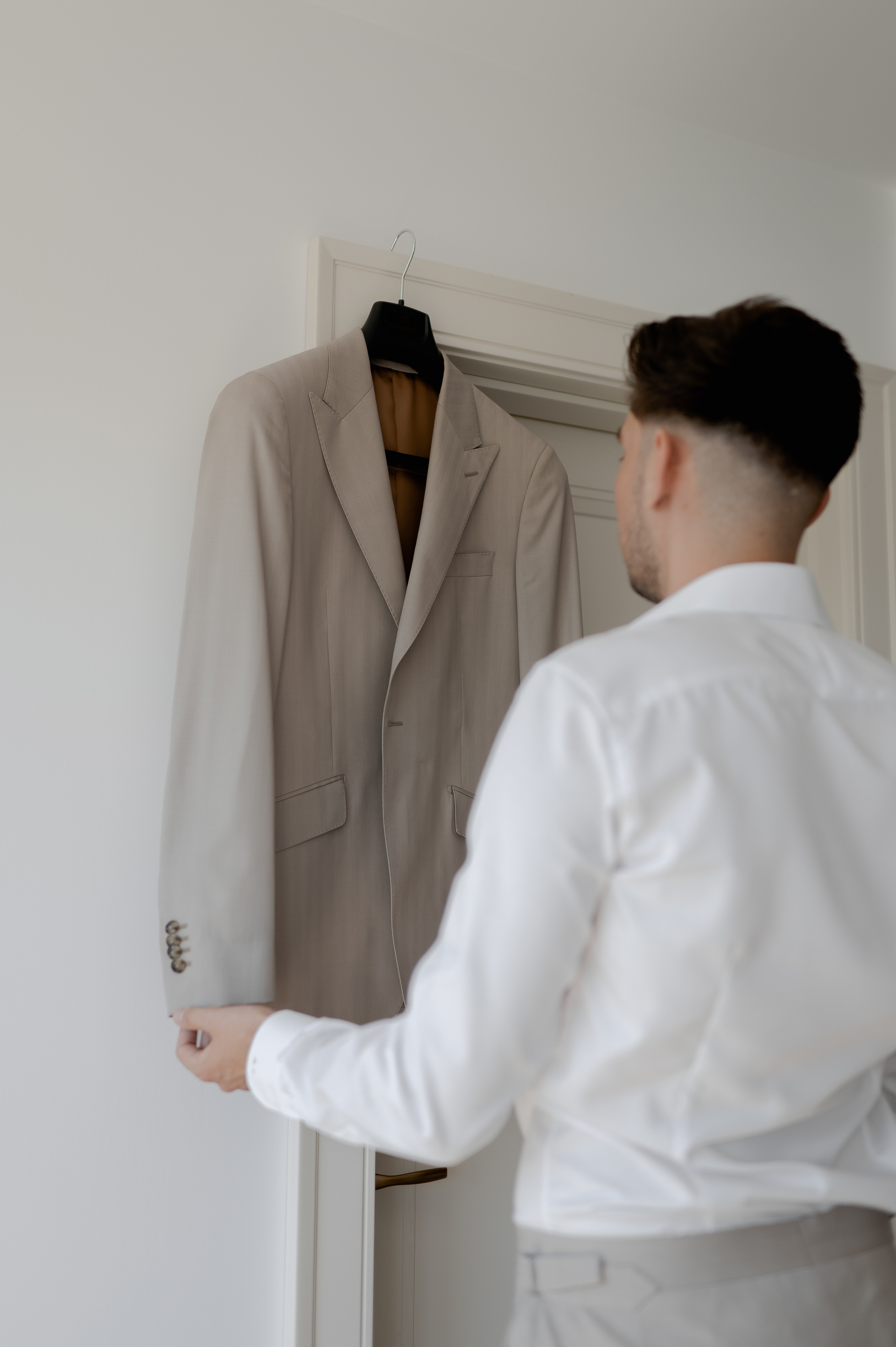 Celine and Alex | Classy wedding with a twist. Wedding photographer and videographer based in Timisoara, Romania