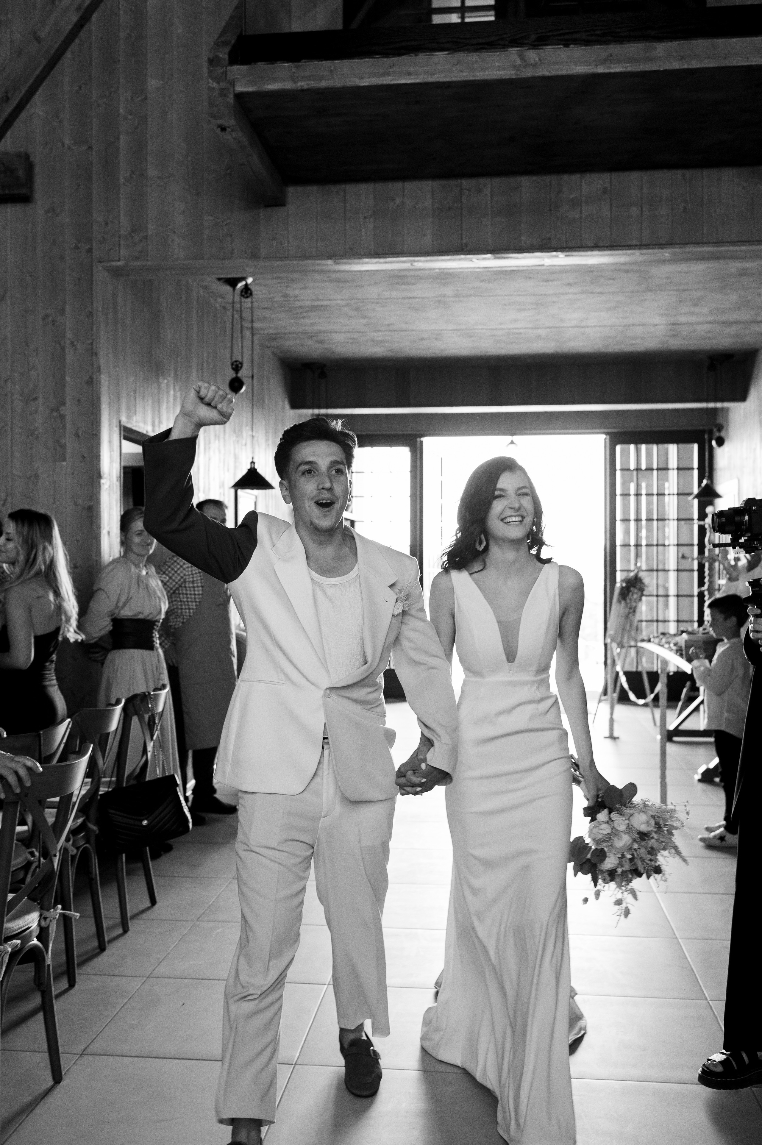 Barn wedding Romania, Province1965 Barn wedding, Rustic wedding venue Romania, Wedding photography Romania, Wedding videography Romania, Romantic barn wedding, Capturing wedding memories, Wedding storytelling, Professional wedding photographer, Cinematic wedding videos, Province1965 Barn photographer, Memorable wedding moments, Dream wedding photography, Stunning wedding videography.