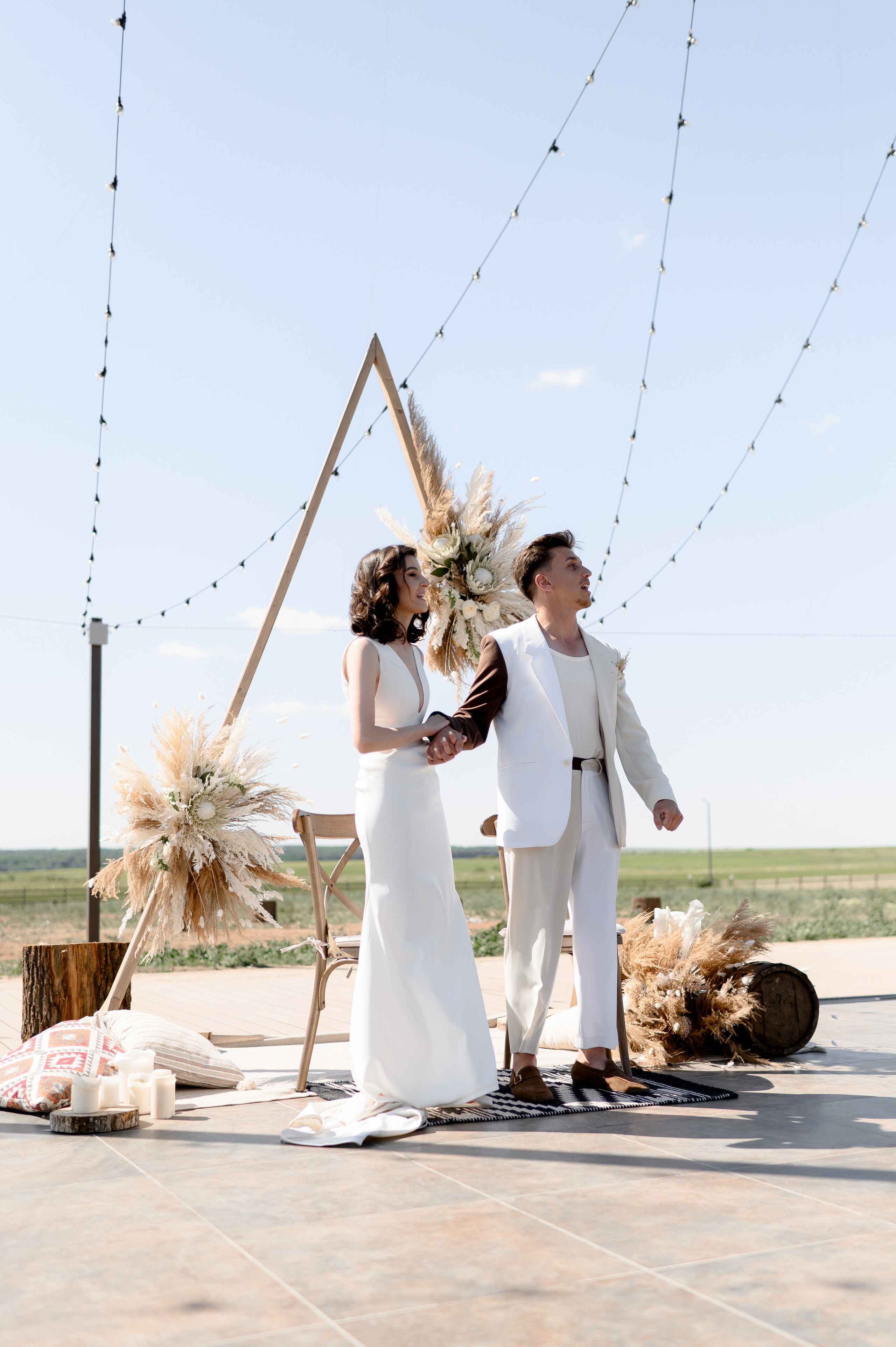 Barn Wedding in Romania at Province1965 Barn. Wedding photographer and videographer based in Timisoara, Romania