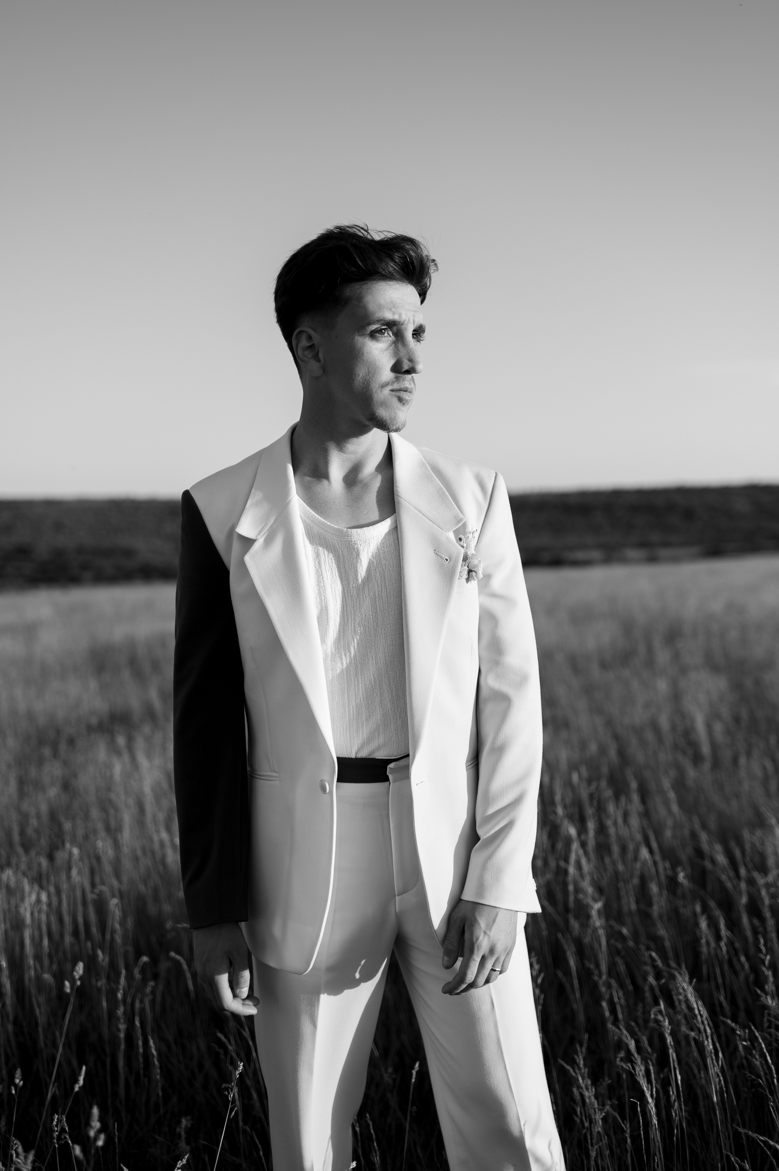 Barn wedding Romania, Province1965 Barn wedding, Rustic wedding venue Romania, Wedding photography Romania, Wedding videography Romania, Romantic barn wedding, Capturing wedding memories, Wedding storytelling, Professional wedding photographer, Cinematic wedding videos, Province1965 Barn photographer, Memorable wedding moments, Dream wedding photography, Stunning wedding videography.