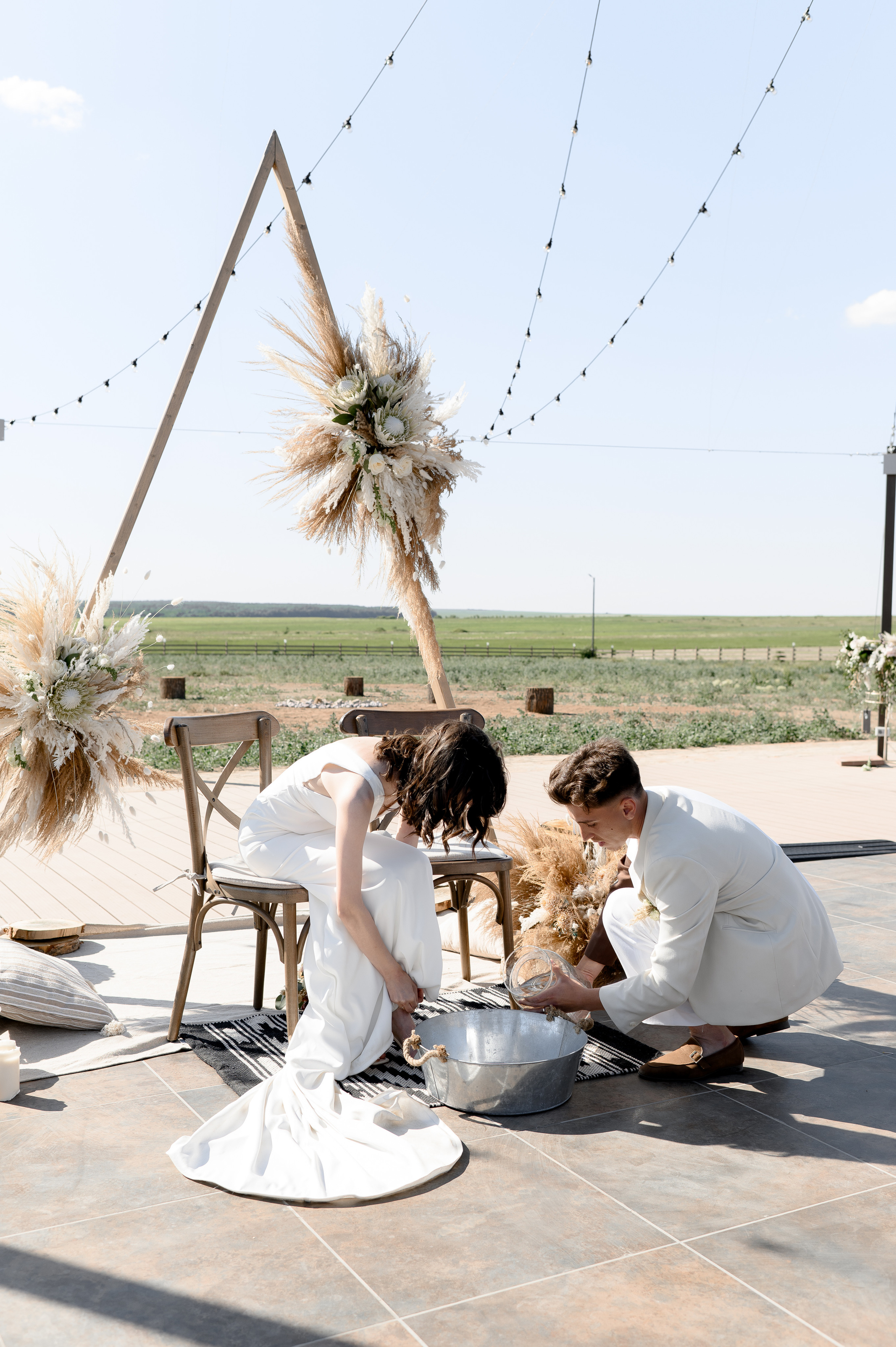 Barn Wedding in Romania at Province1965 Barn. Wedding photographer and videographer based in Timisoara, Romania