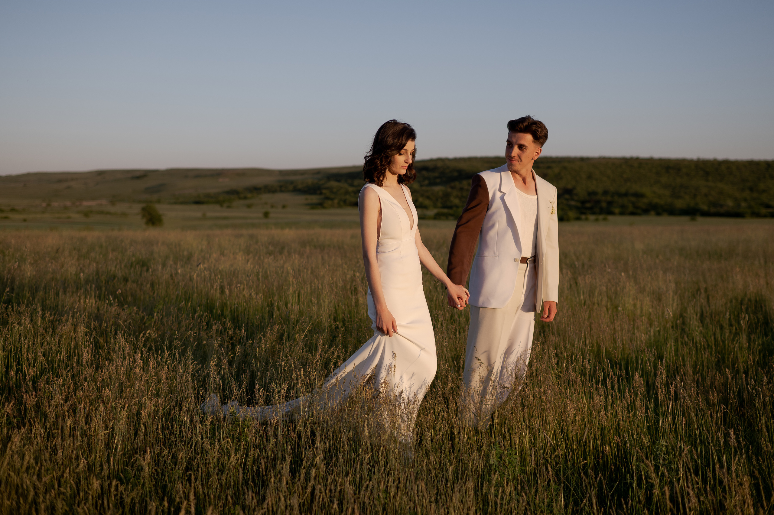 Barn wedding Romania, Province1965 Barn wedding, Rustic wedding venue Romania, Wedding photography Romania, Wedding videography Romania, Romantic barn wedding, Capturing wedding memories, Wedding storytelling, Professional wedding photographer, Cinematic wedding videos, Province1965 Barn photographer, Memorable wedding moments, Dream wedding photography, Stunning wedding videography.
