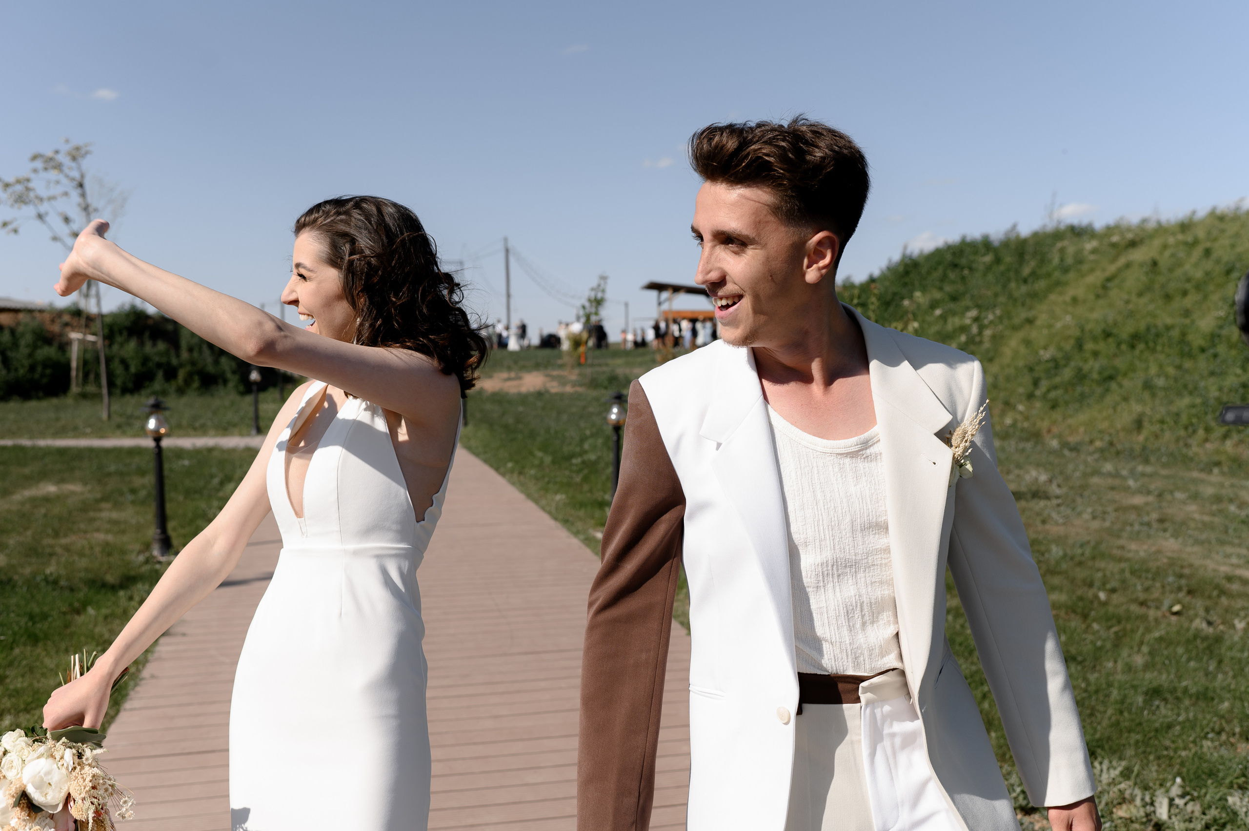 Barn Wedding in Romania at Province1965 Barn. Wedding photographer and videographer based in Timisoara, Romania