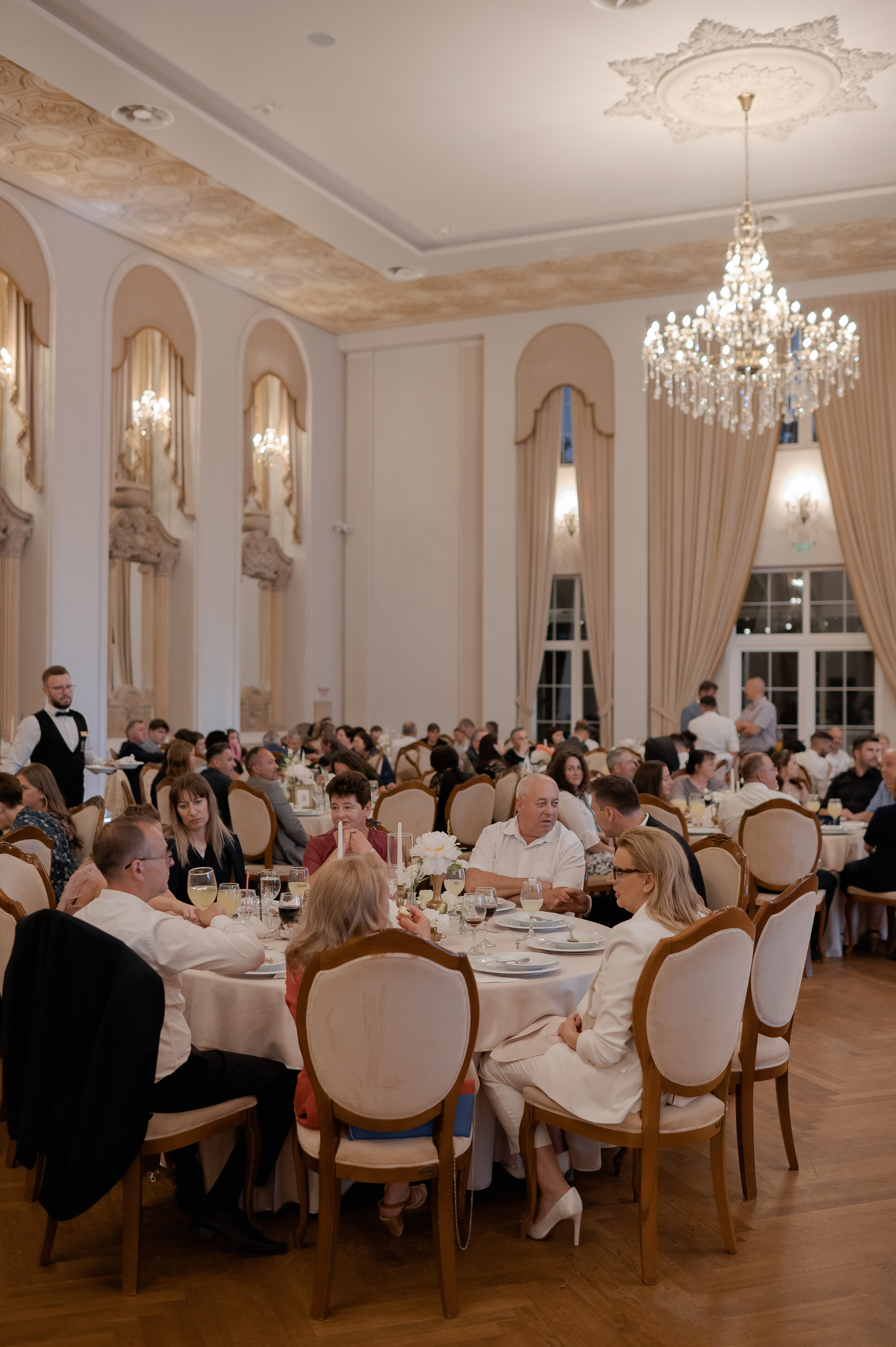 Celine and Alex | Classy wedding with a twist. Wedding photographer and videographer based in Timisoara, Romania