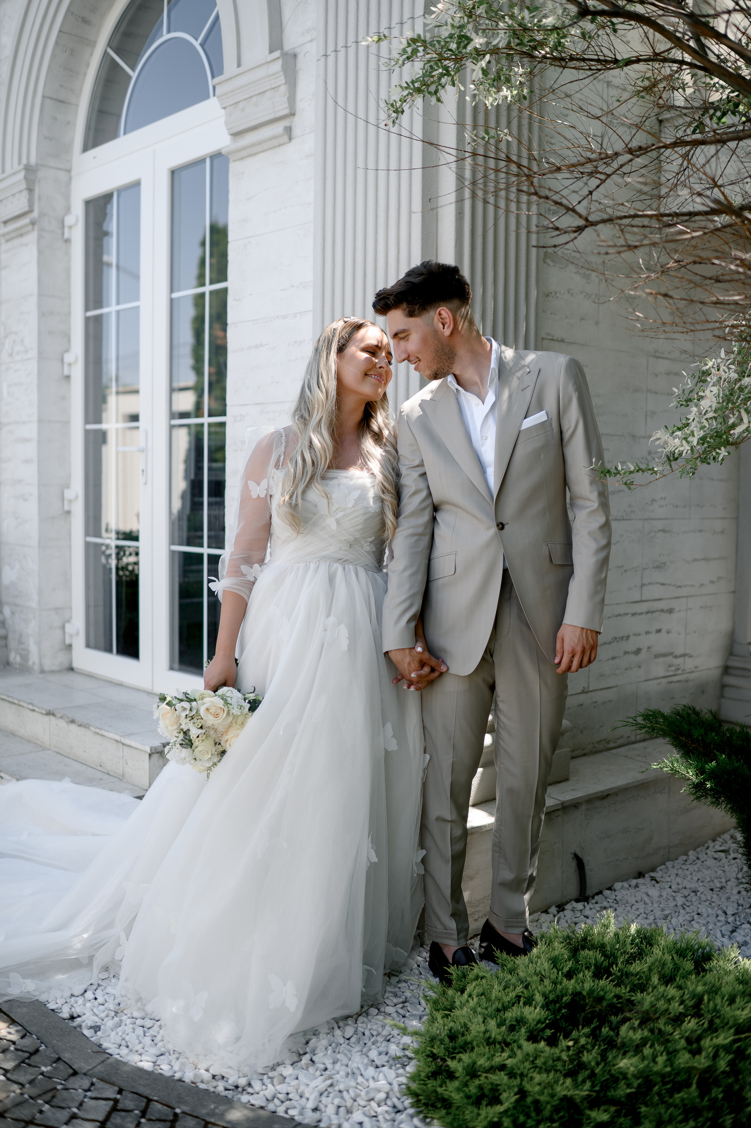 Celine and Alex | Classy wedding with a twist. Wedding photographer and videographer based in Timisoara, Romania