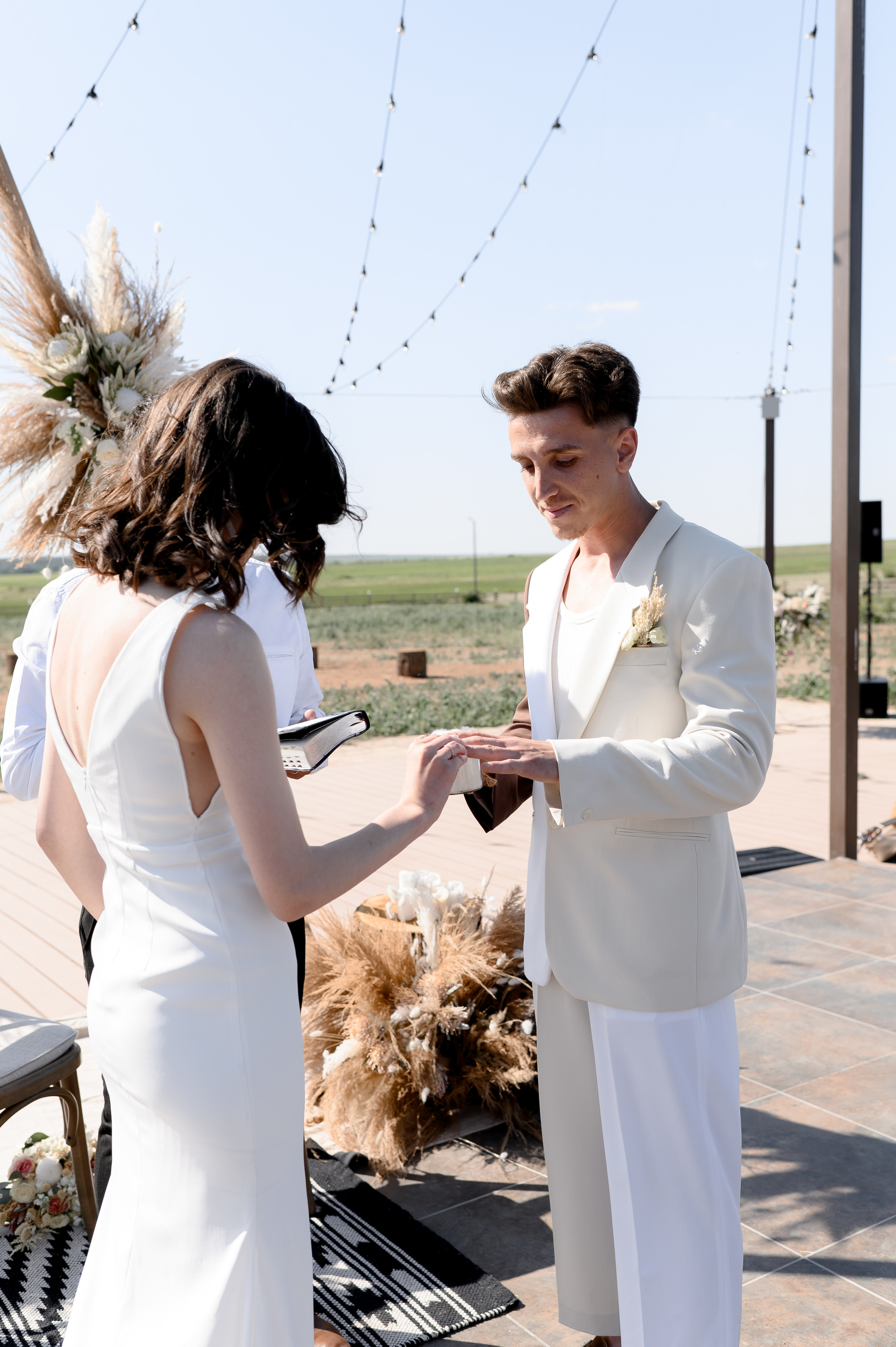 Barn Wedding in Romania at Province1965 Barn. Wedding photographer and videographer based in Timisoara, Romania