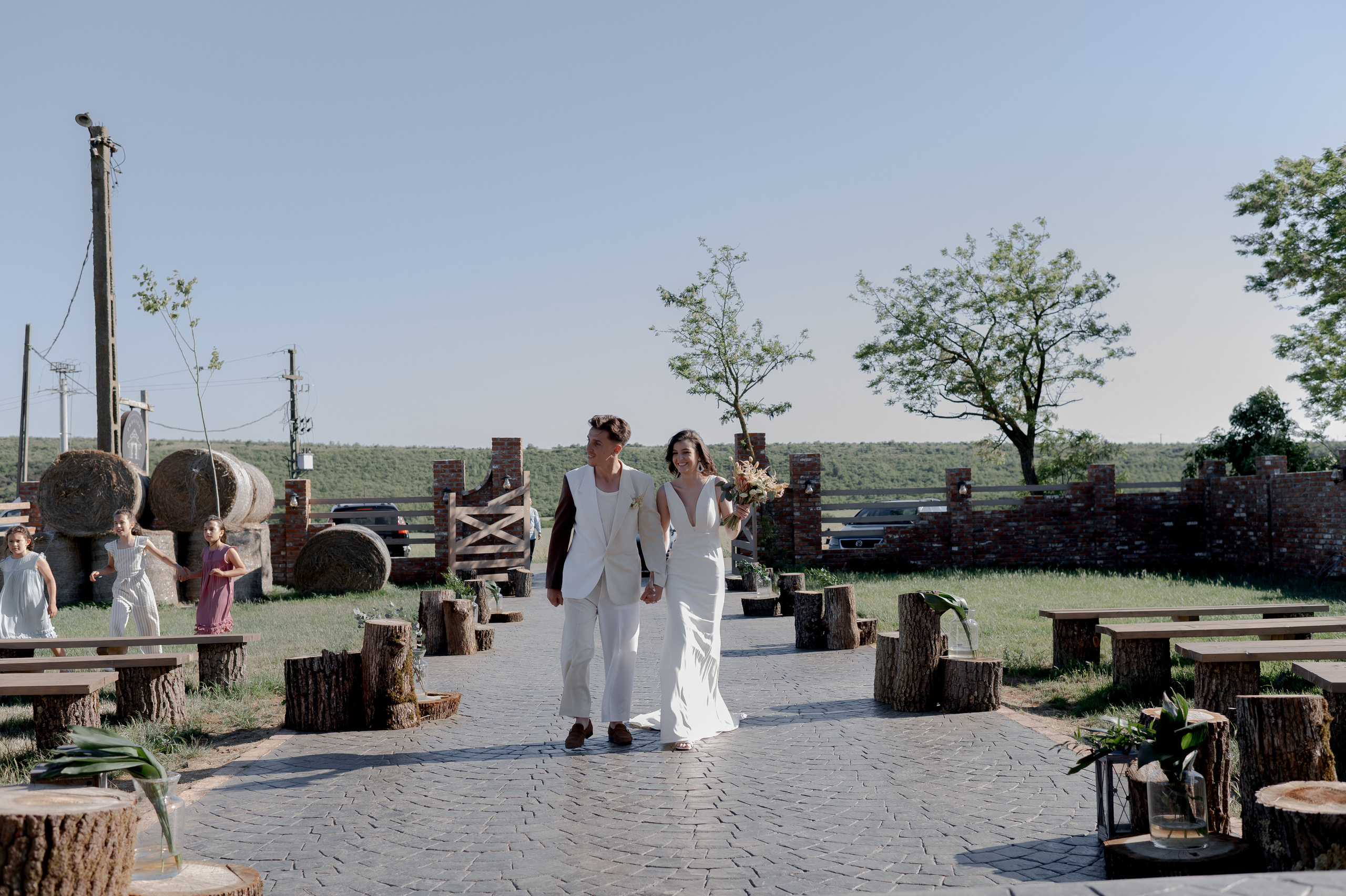 Barn Wedding in Romania at Province1965 Barn. Wedding photographer and videographer based in Timisoara, Romania