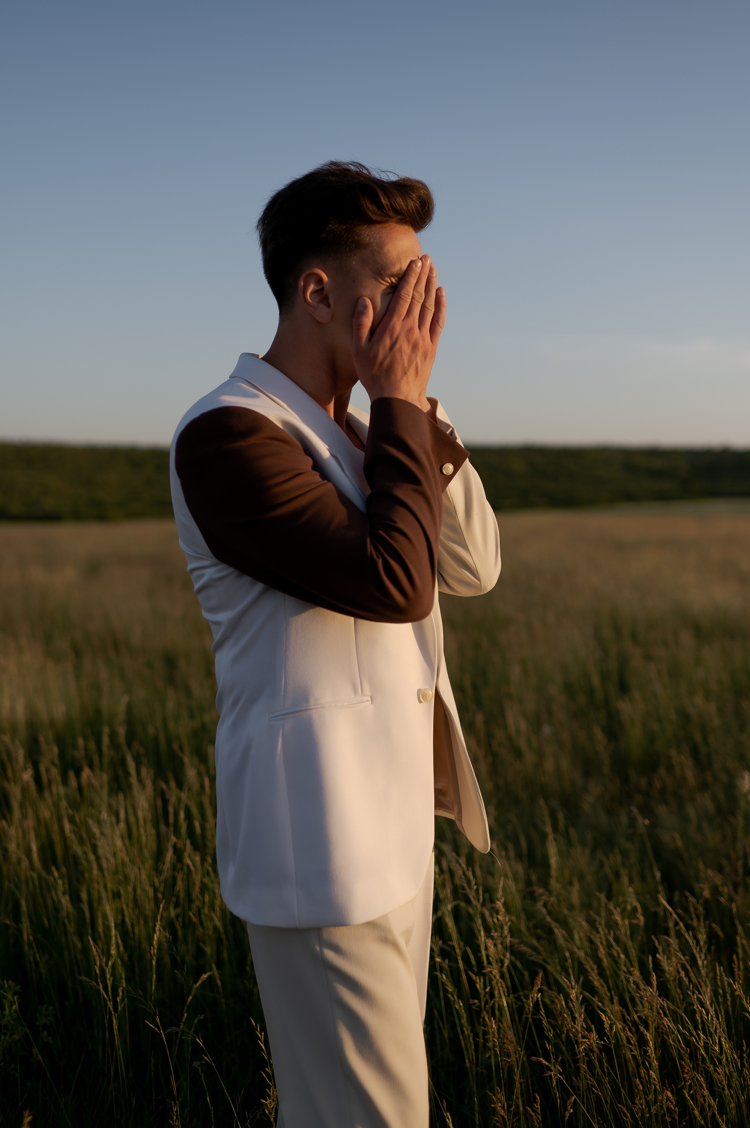 Barn wedding Romania, Province1965 Barn wedding, Rustic wedding venue Romania, Wedding photography Romania, Wedding videography Romania, Romantic barn wedding, Capturing wedding memories, Wedding storytelling, Professional wedding photographer, Cinematic wedding videos, Province1965 Barn photographer, Memorable wedding moments, Dream wedding photography, Stunning wedding videography.