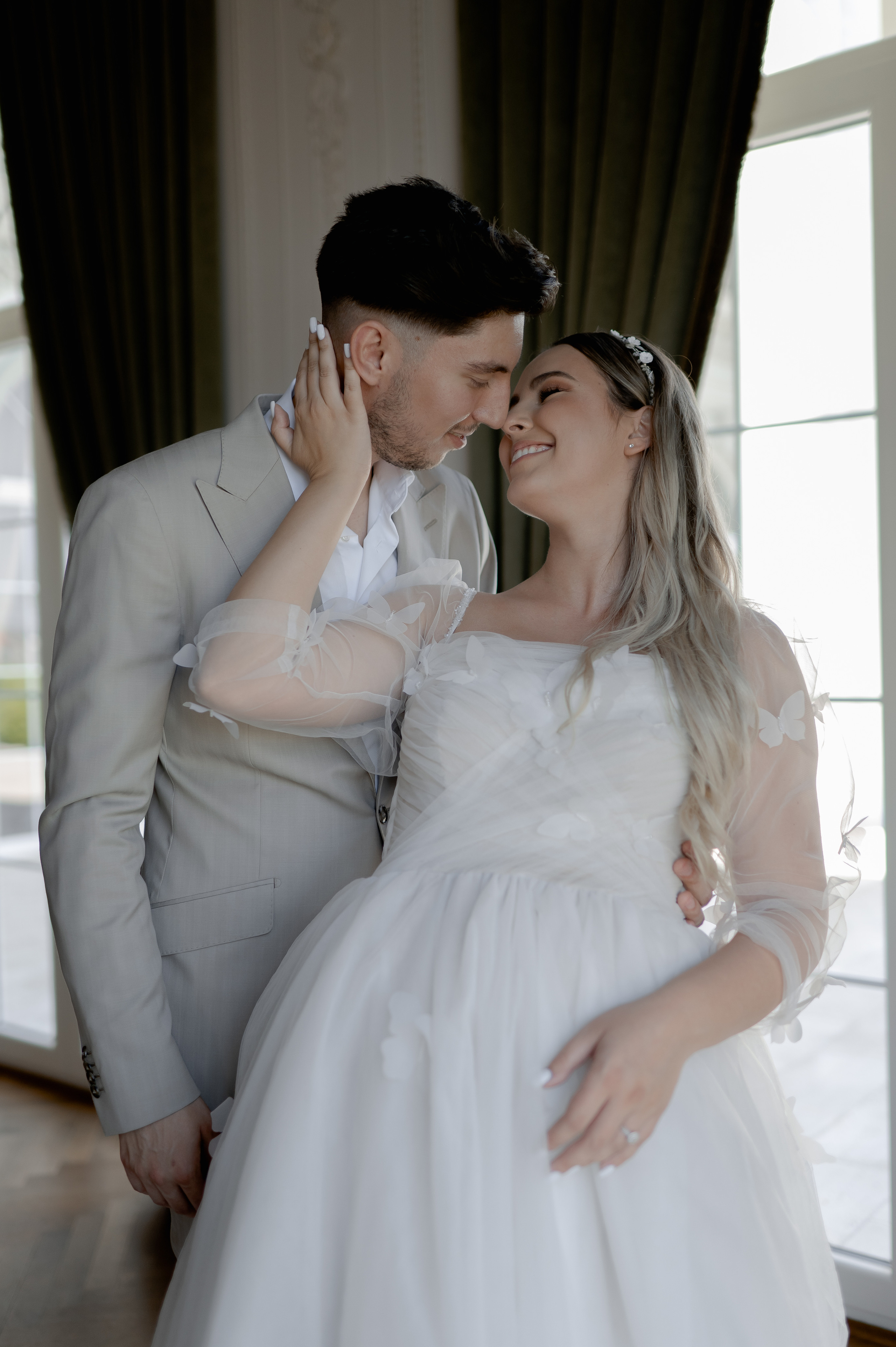 Celine and Alex | Classy wedding with a twist. Wedding photographer and videographer based in Timisoara, Romania