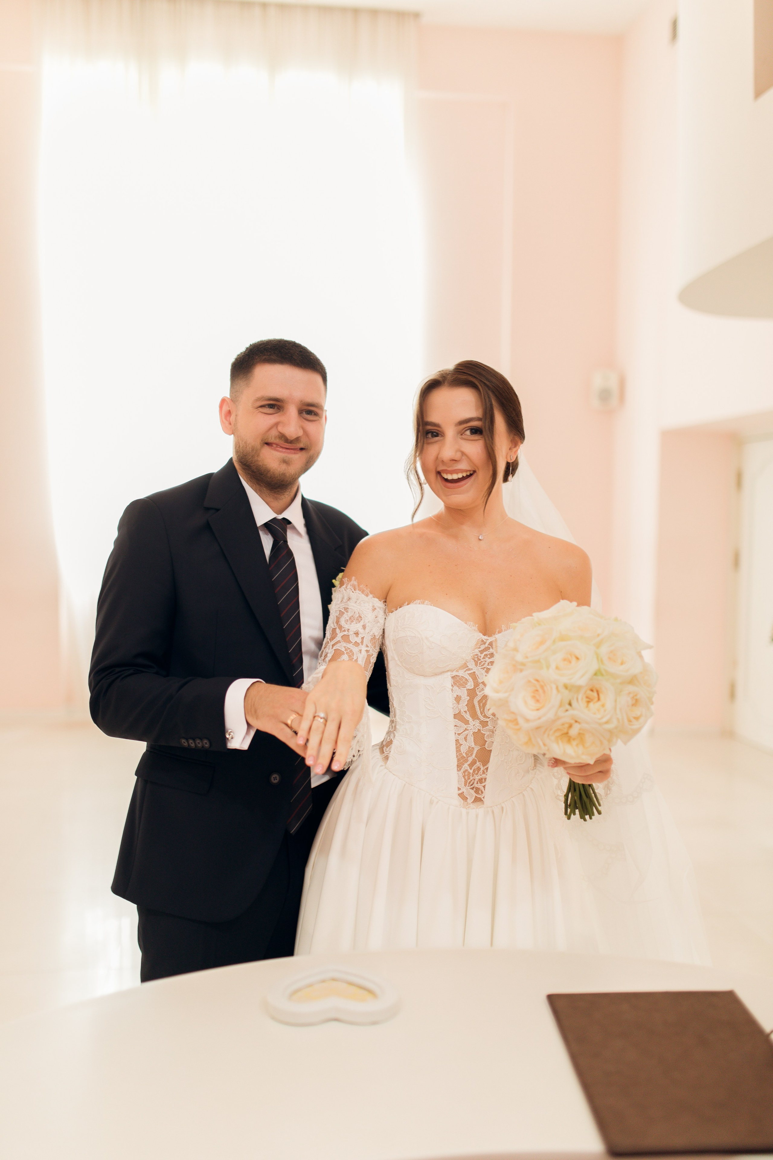 Денис & Каріна. Wedding photographer in Georgia