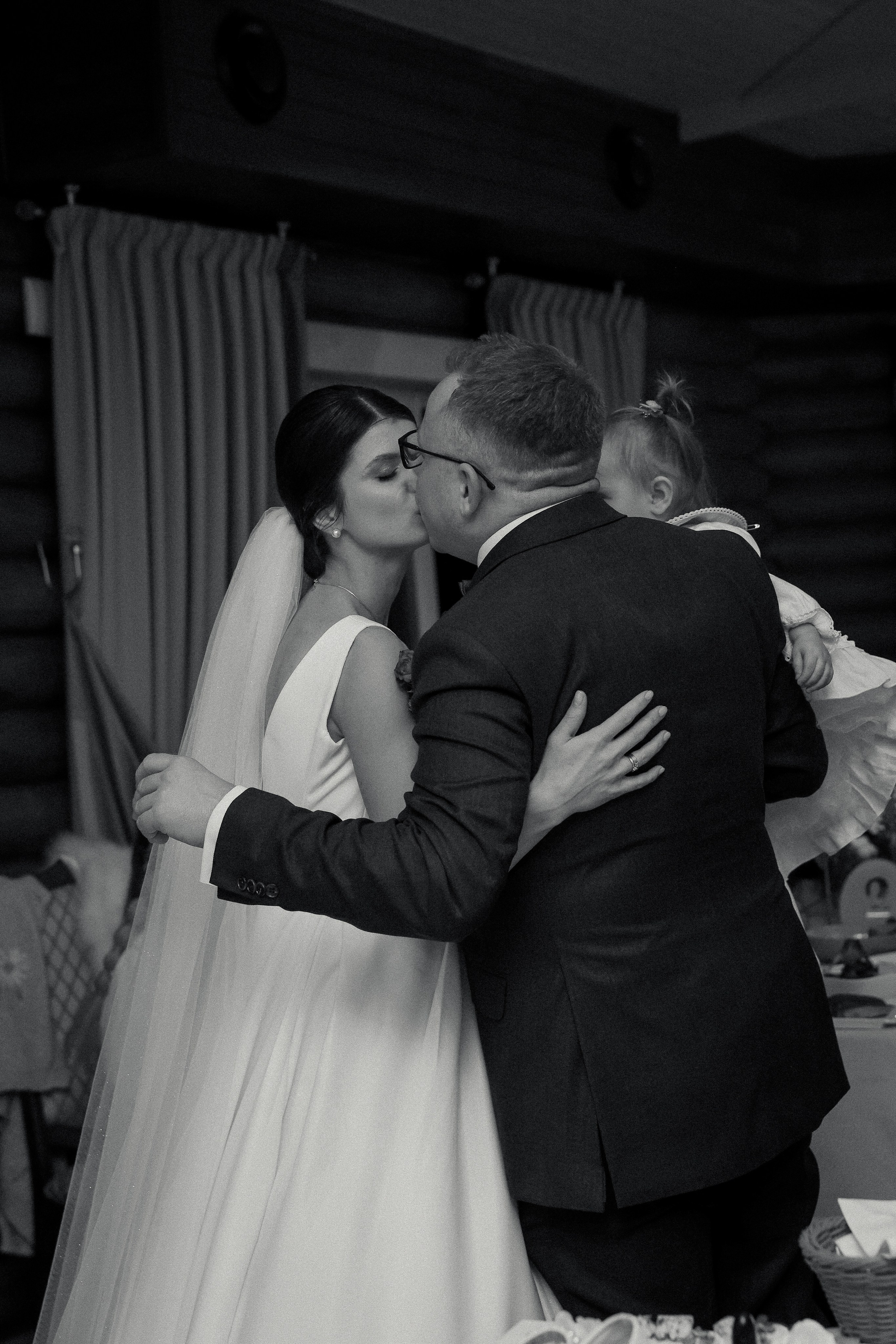 Iryna Kostya. Ірина Терещук