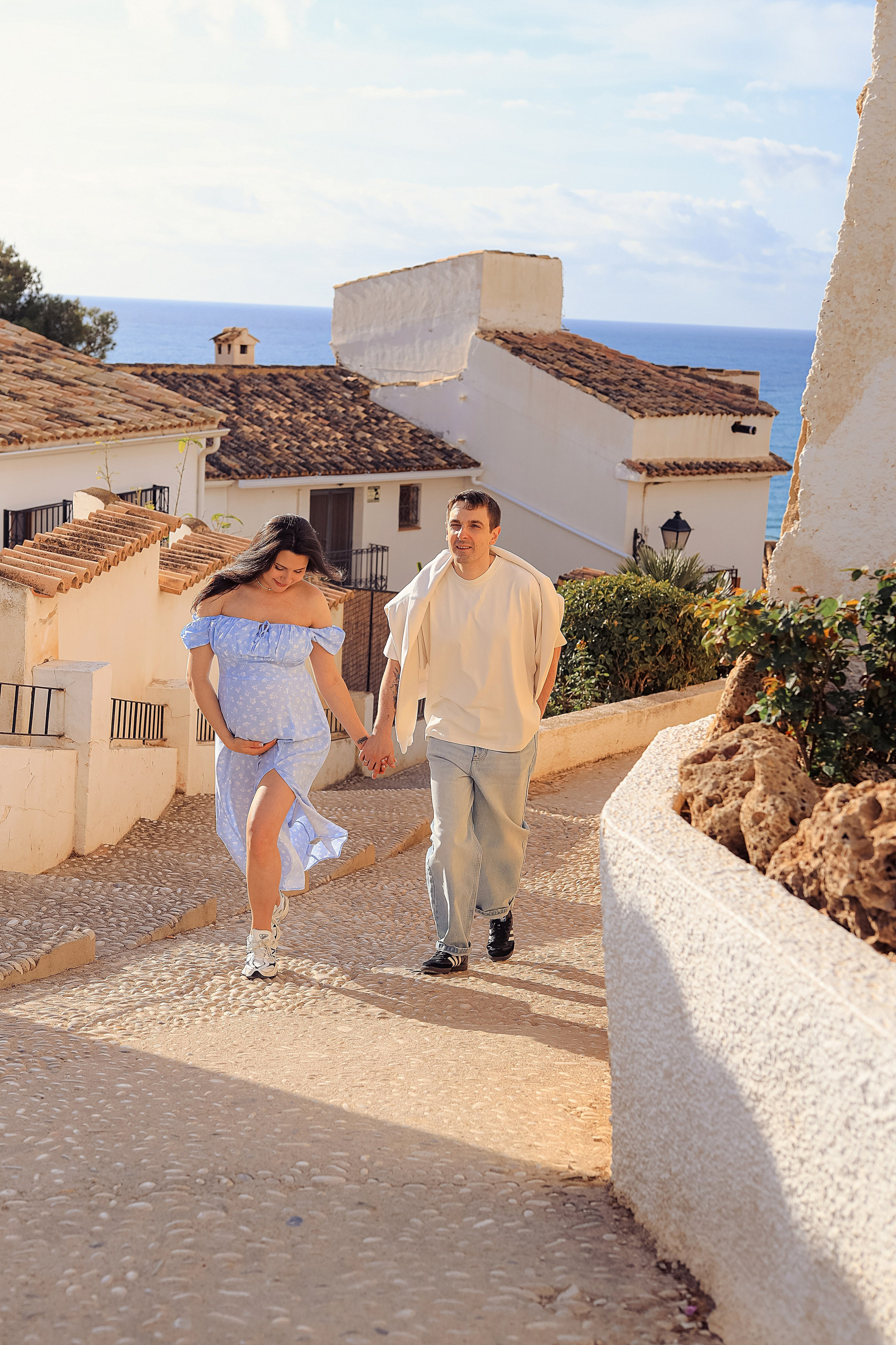 Maternity photoshoot. Wedding and family photographer in Altea, Valencia, Alicante, Benidorm