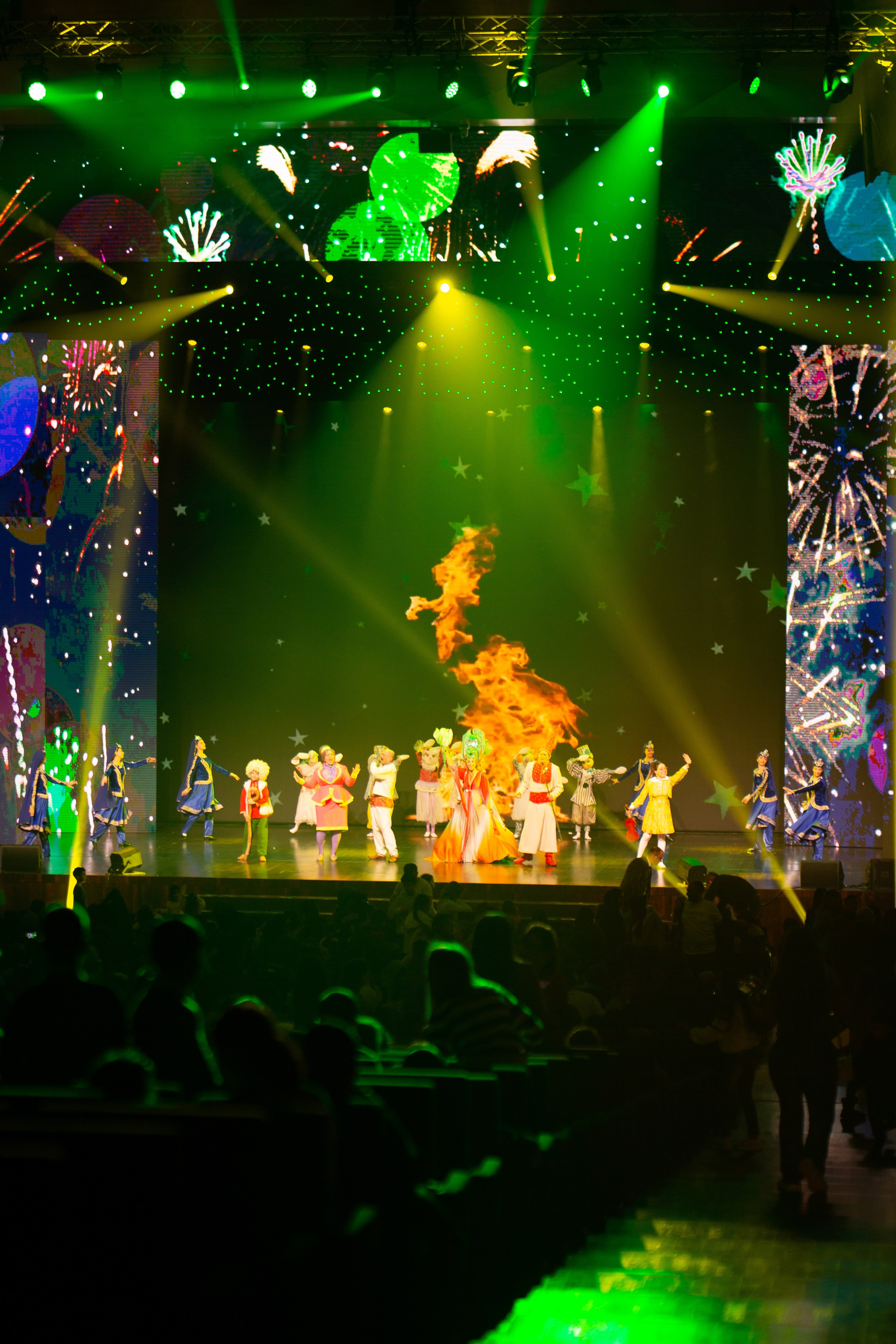 CIRTDAN SHOW. Wedding&Event photographer Ismail Rzayev in Baku