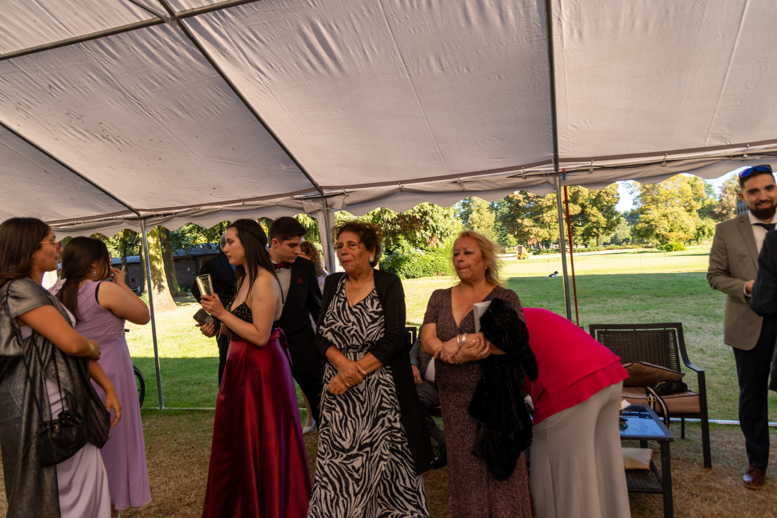 Katherin y Daniel. Dinka & Emilio - El arte de preservar lo que no se repite