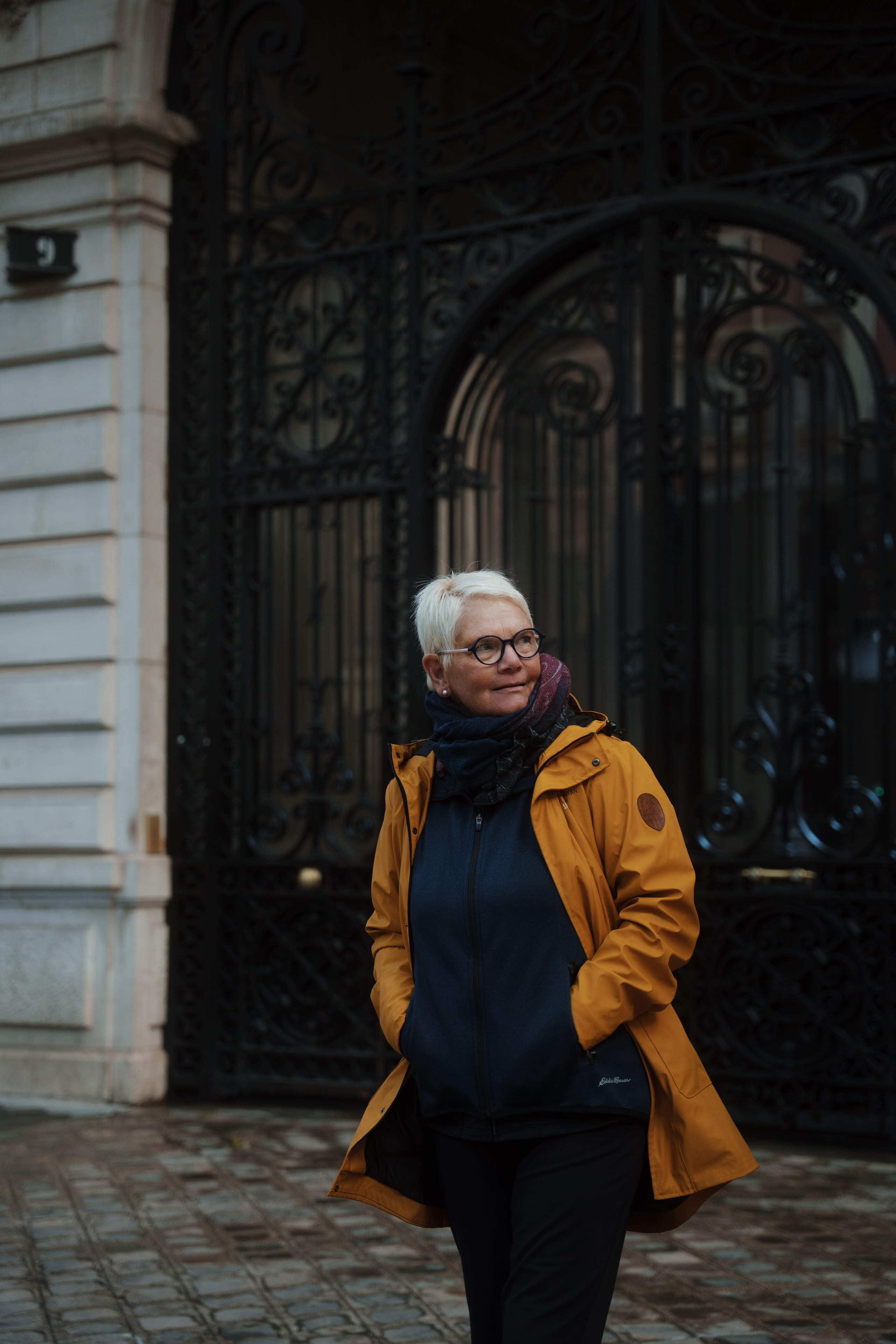 Sisters Photoshoot in Paris