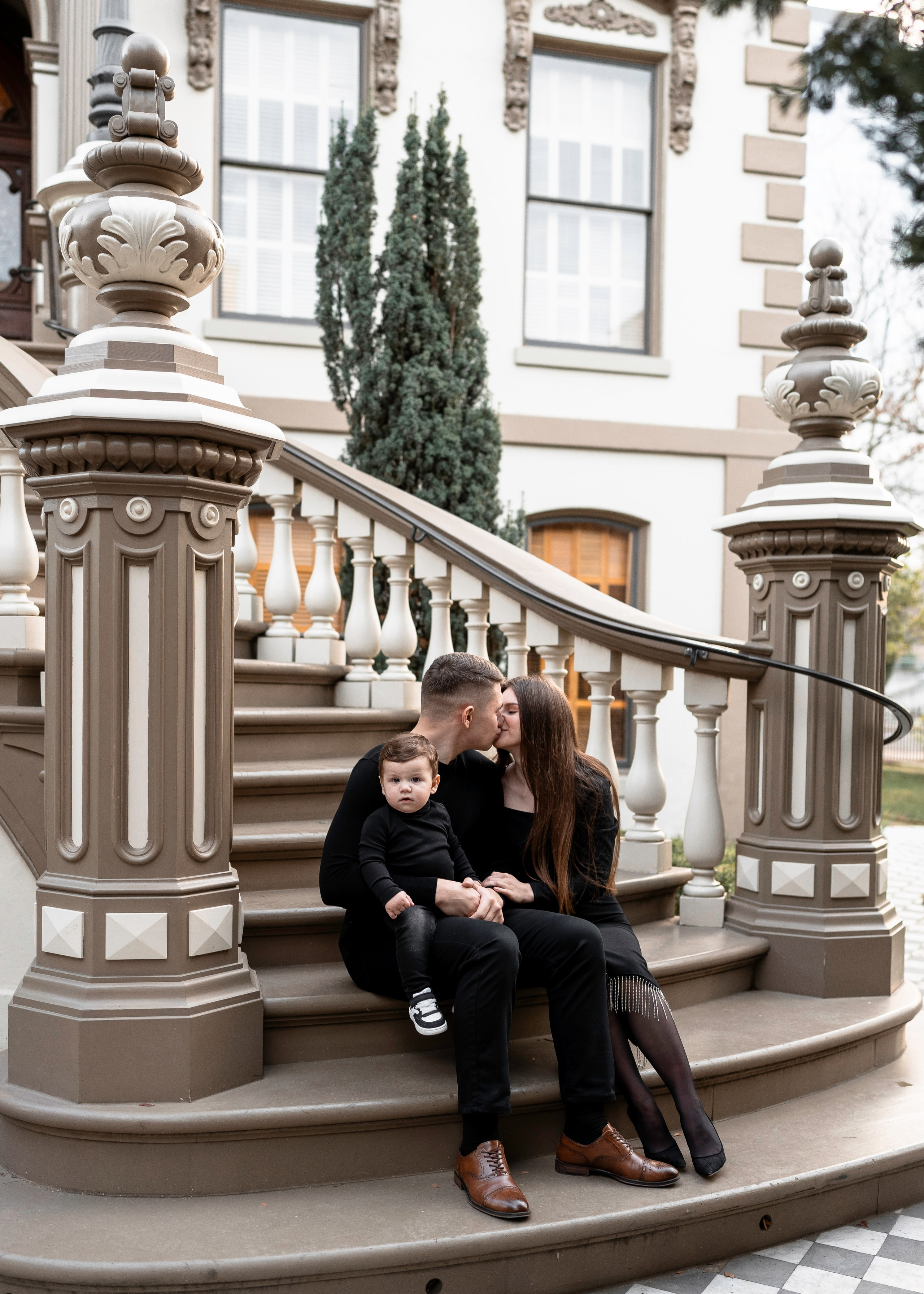Artem, Nadia & Elisha. Family photographer in Sacramento | Sofia Pavenko