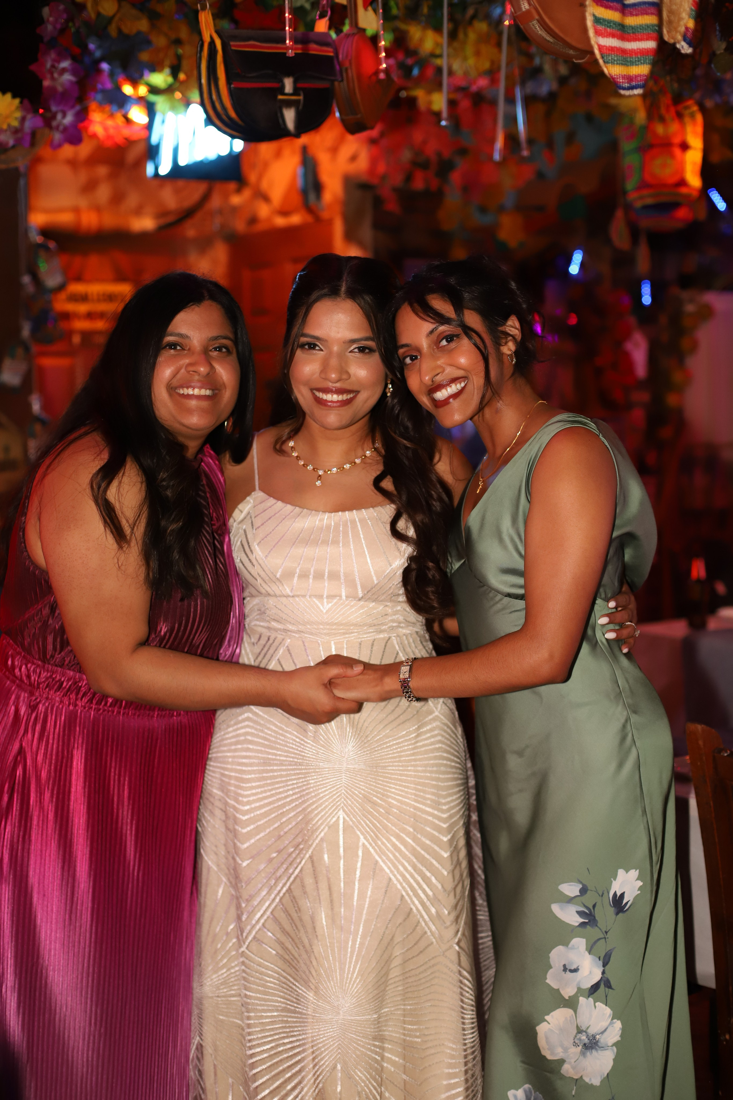 Jany and Ricardo. VALERIIA VIUNOVA individual shooting\love story\event\brand