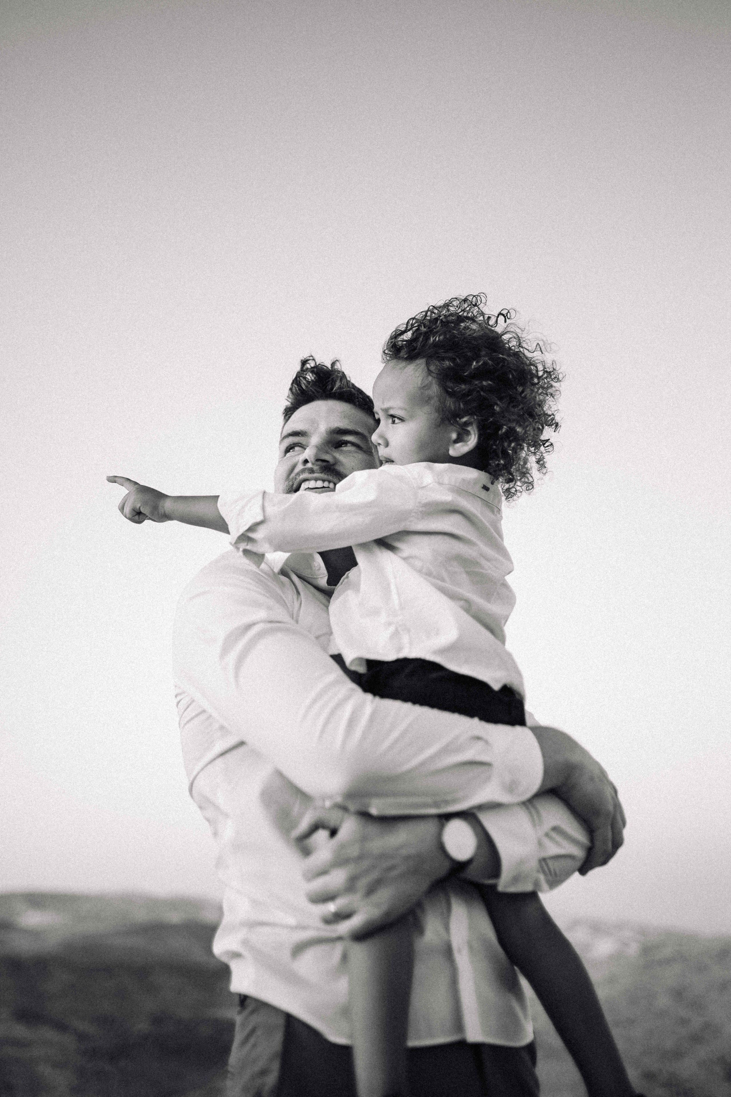 PHOTO SESSION IN THE DESERT NEAR MAALE ADUMIM. PHOTOGRAPHER IN ISRAEL