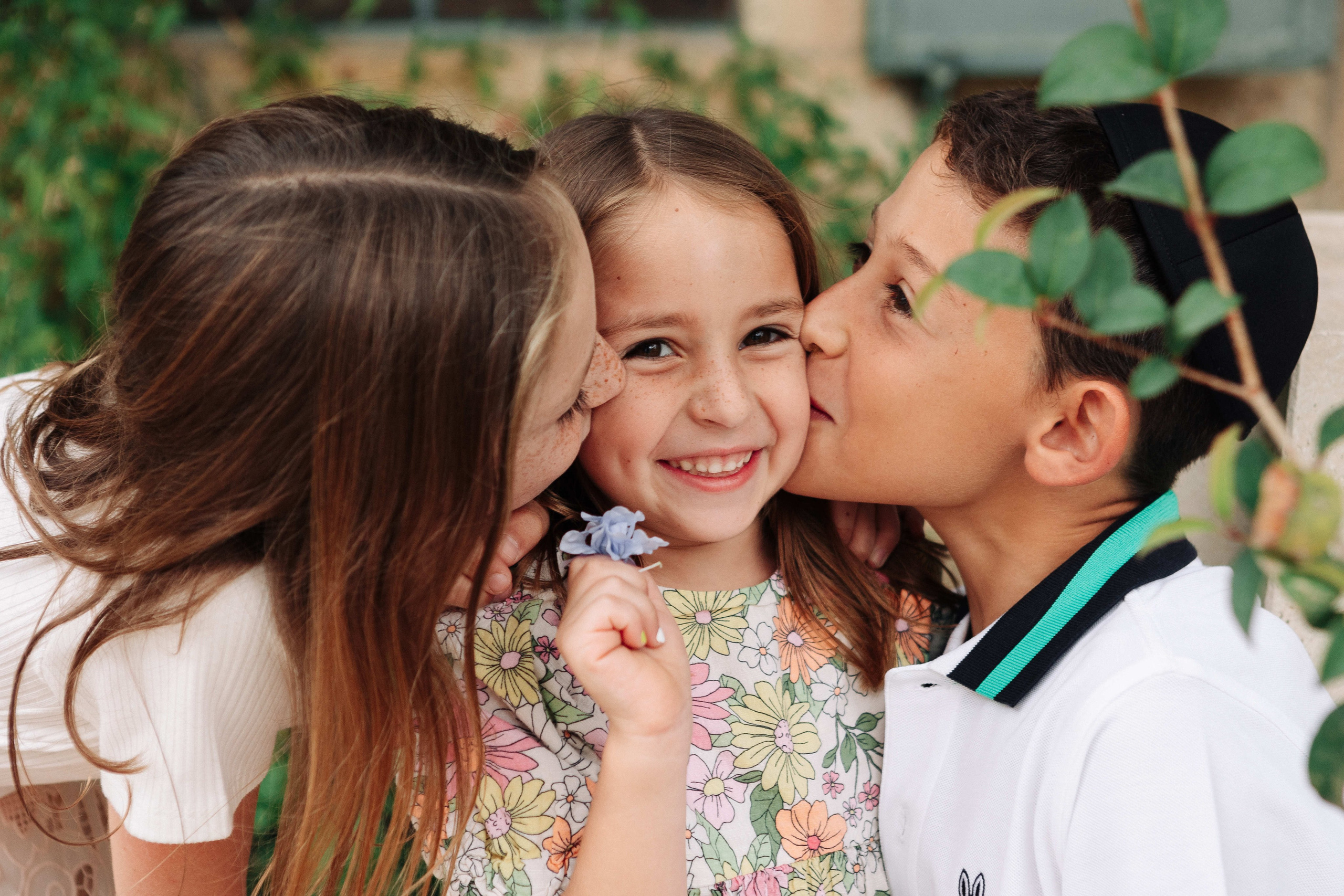 BIG FAMILY IN YAMIN MOSHE. Https://shi-photo.com/