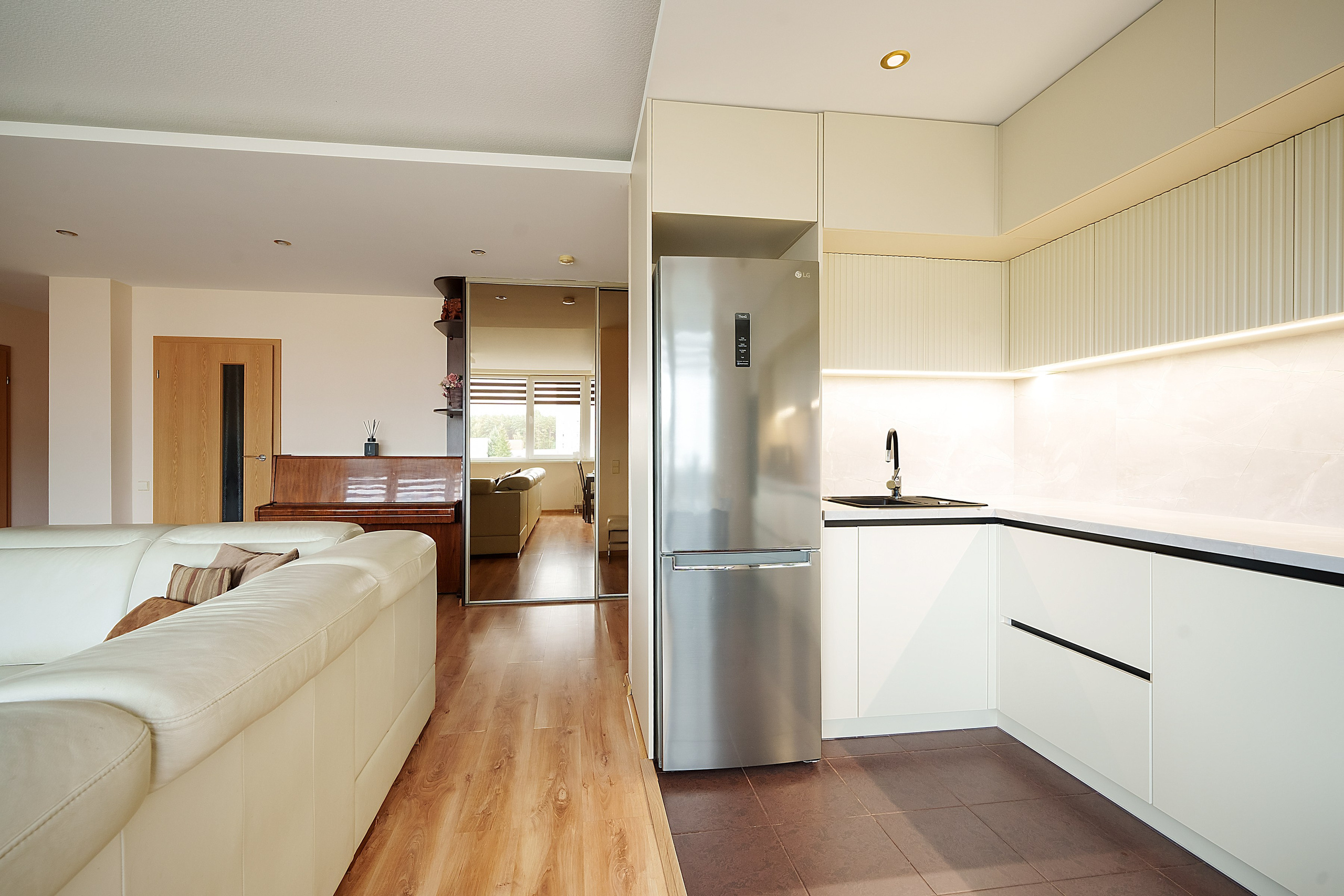 Jonažolių g, 13. Elina Sapiega fotografė Vilniuje