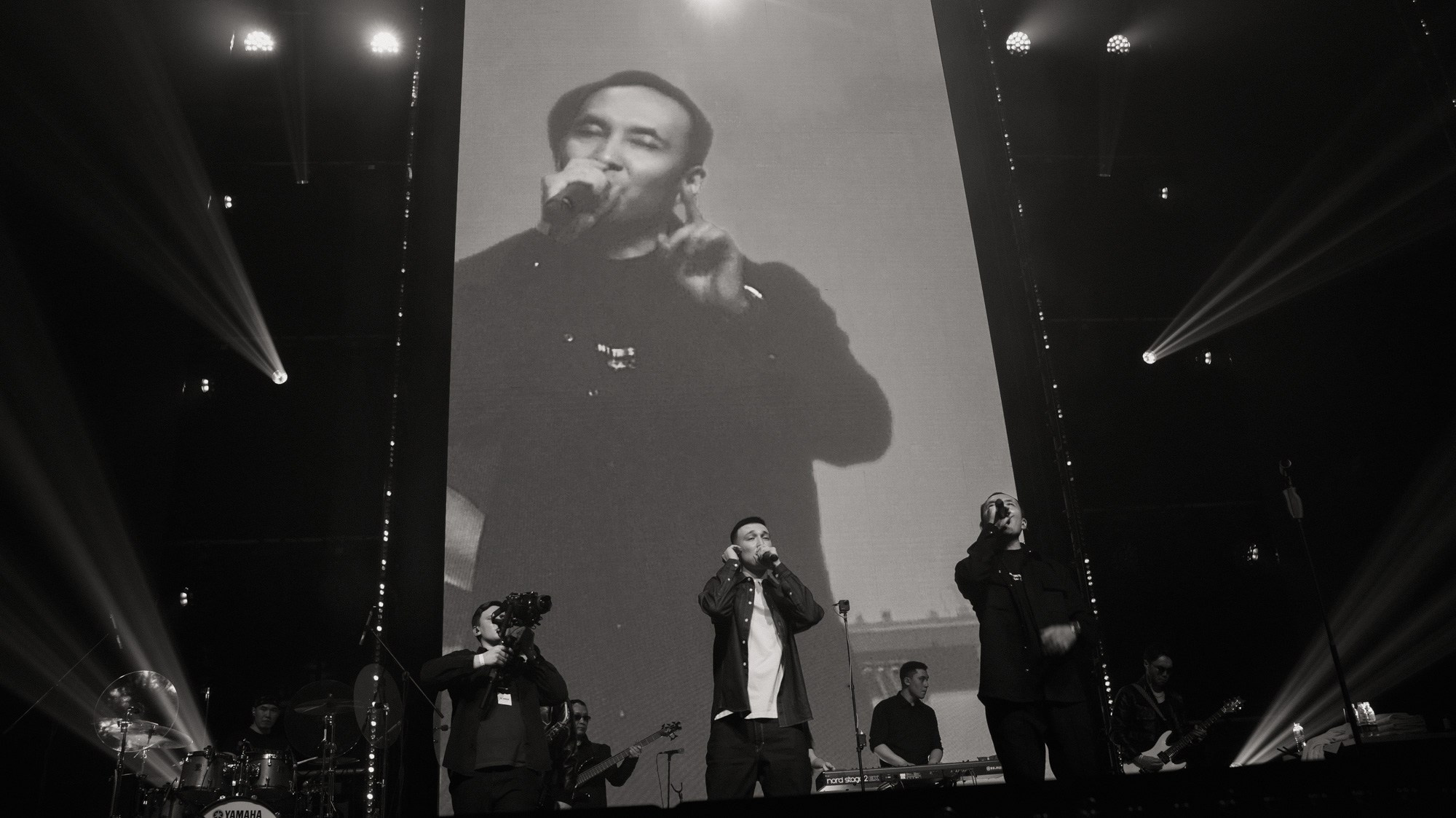 Концерт: ULUKMANAPO. Азимжан Нуритдинходжаев — свадебный фотограф