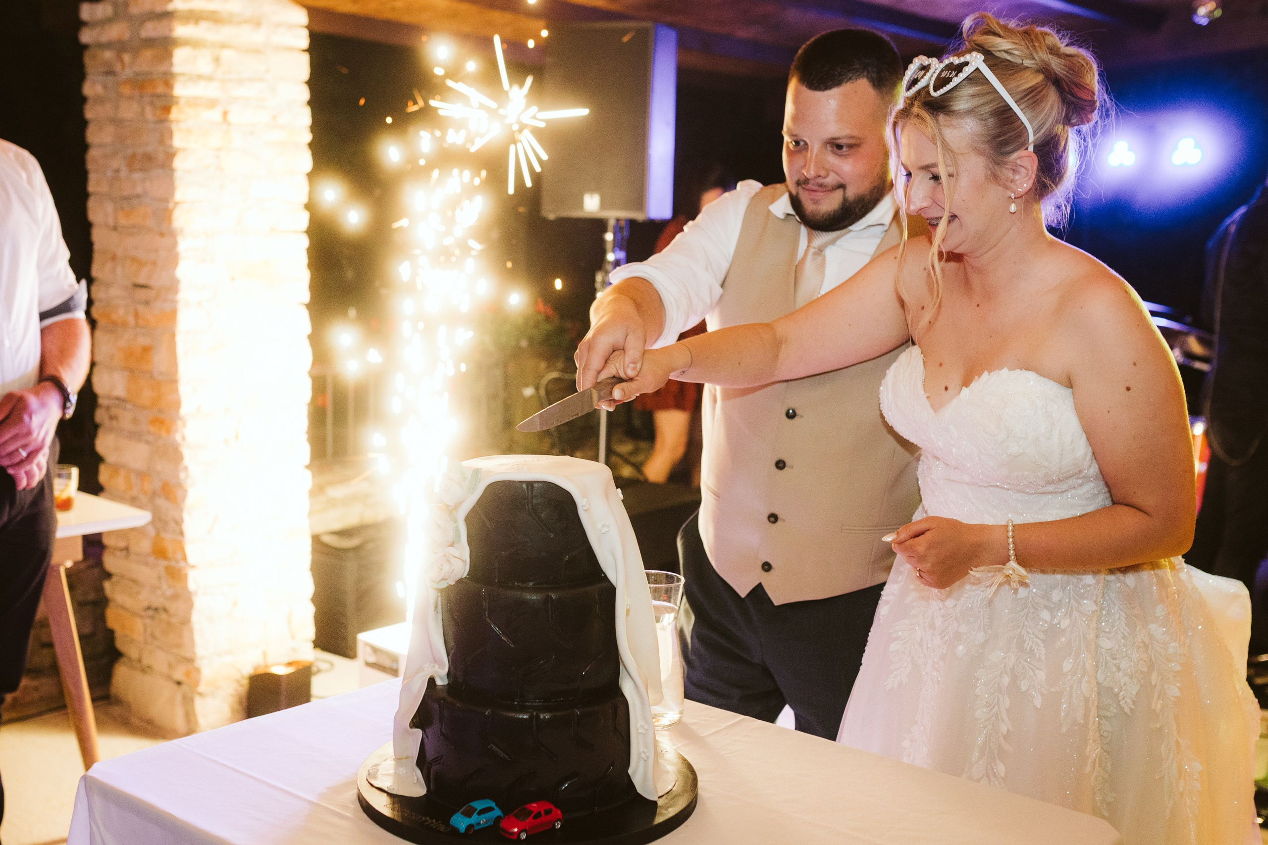 Weddings. Capturedwell