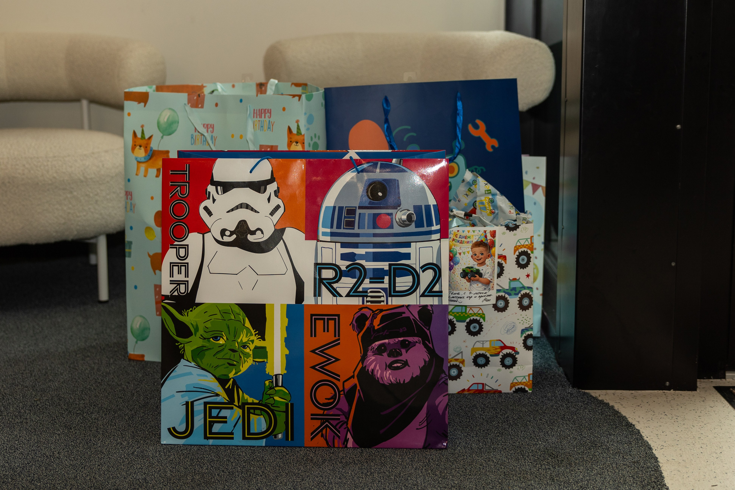 День рождения Артёма 24 января 2026 года. Семейный и детский фотограф в Варшаве Мила Бобровская