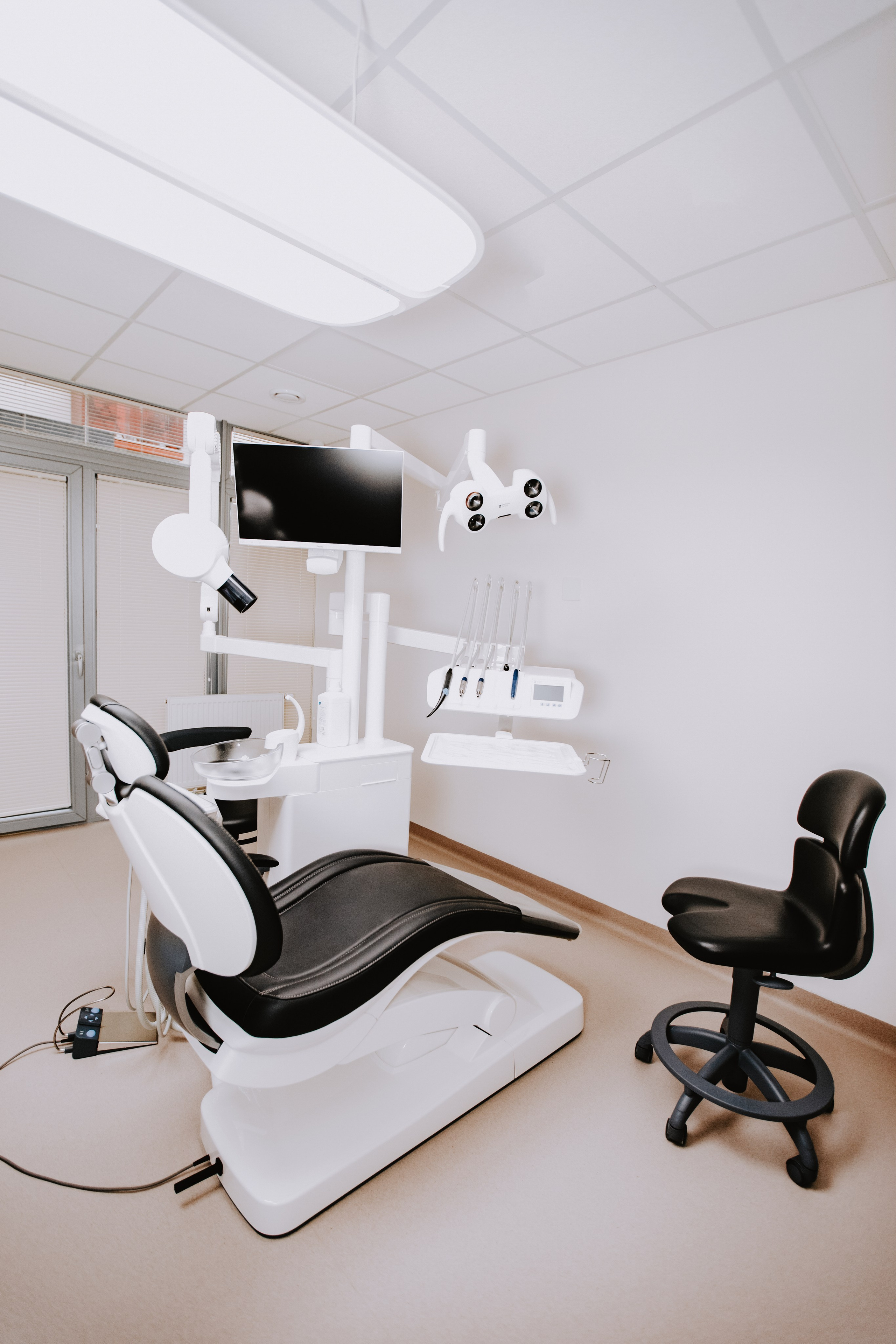 EDClinic dentistry in Prague. ANNA-MARIA PHOTO CONTENT CREATOR — фотограф, эстет, художник и визуальный эксперт в Instagram, работающий в Праге