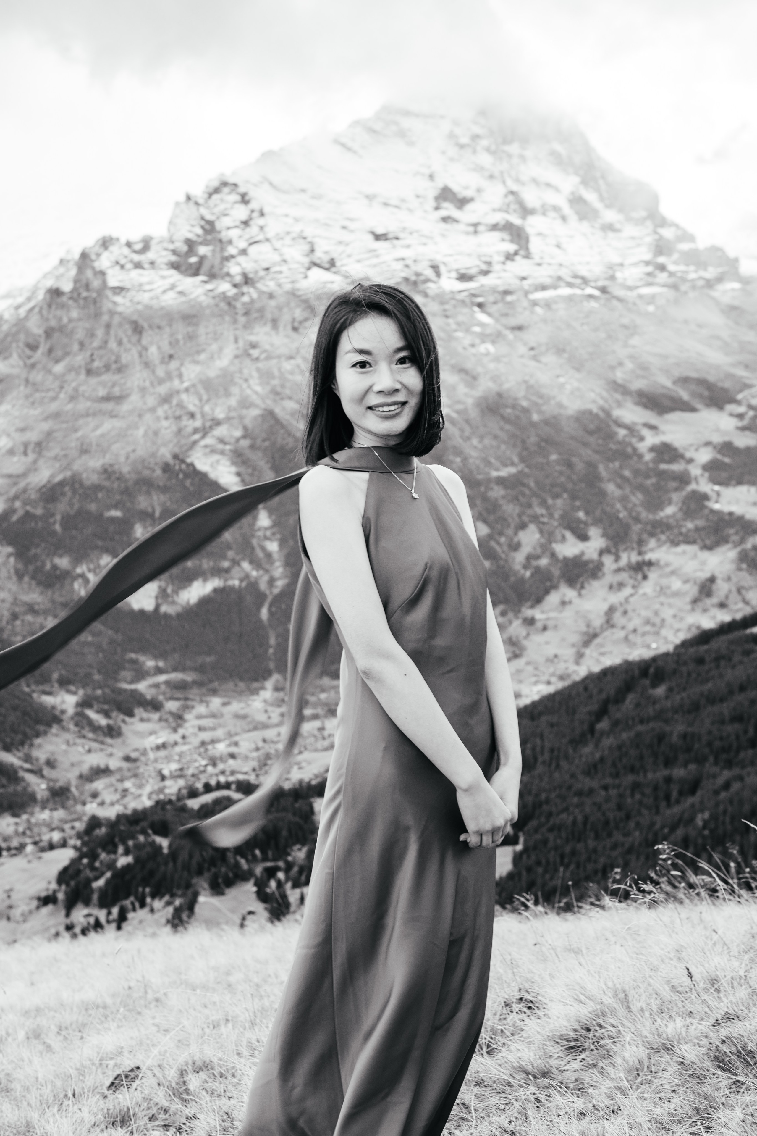 Kaiwen & Xiaoming Grindelwald, Switzerland. I am Elena Altendorfer. Wedding photographer in Zurich and Switzerland