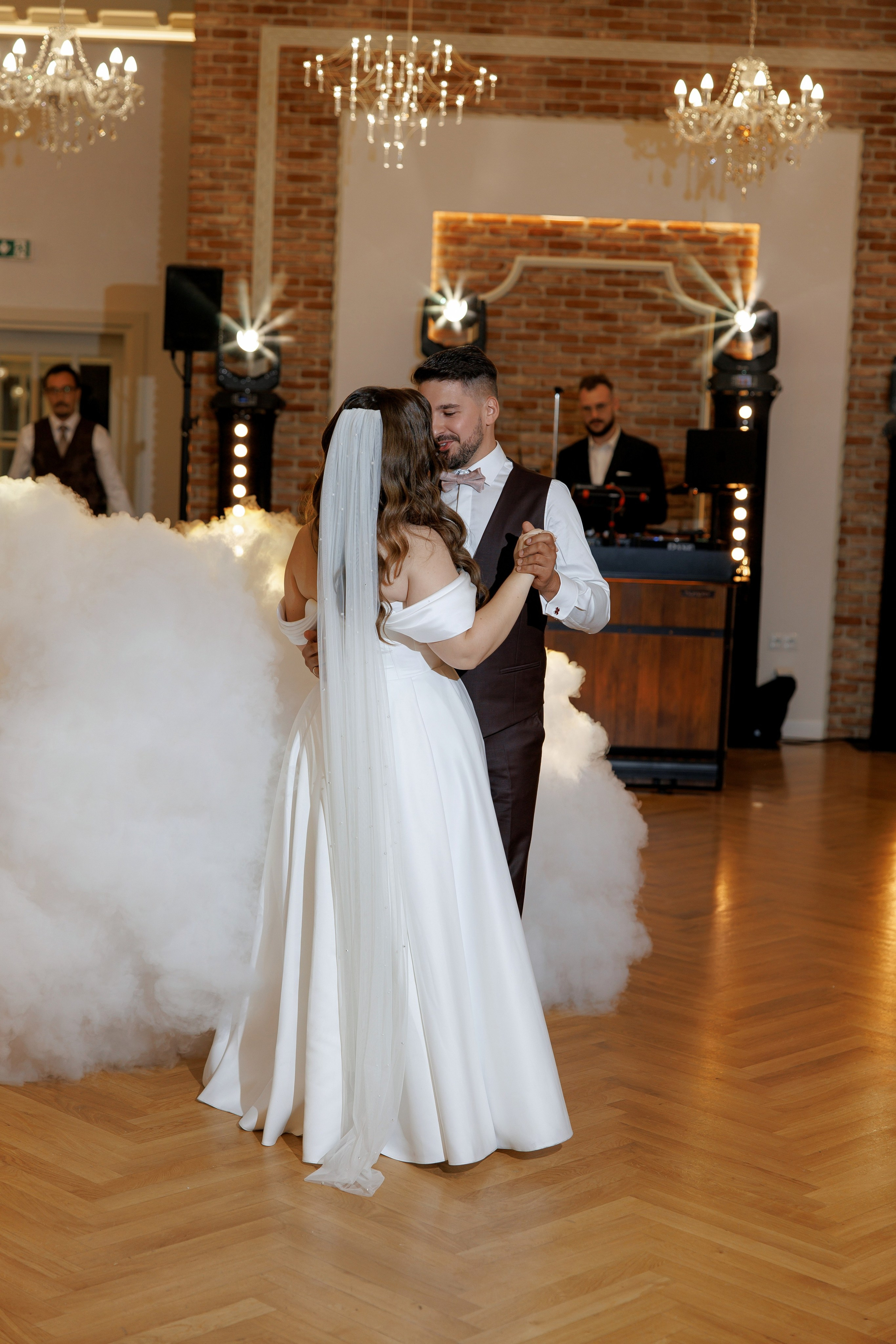 Olga & Dariusz. Fotograf ślubny i rodzinny w Krakowie Yana Klymova