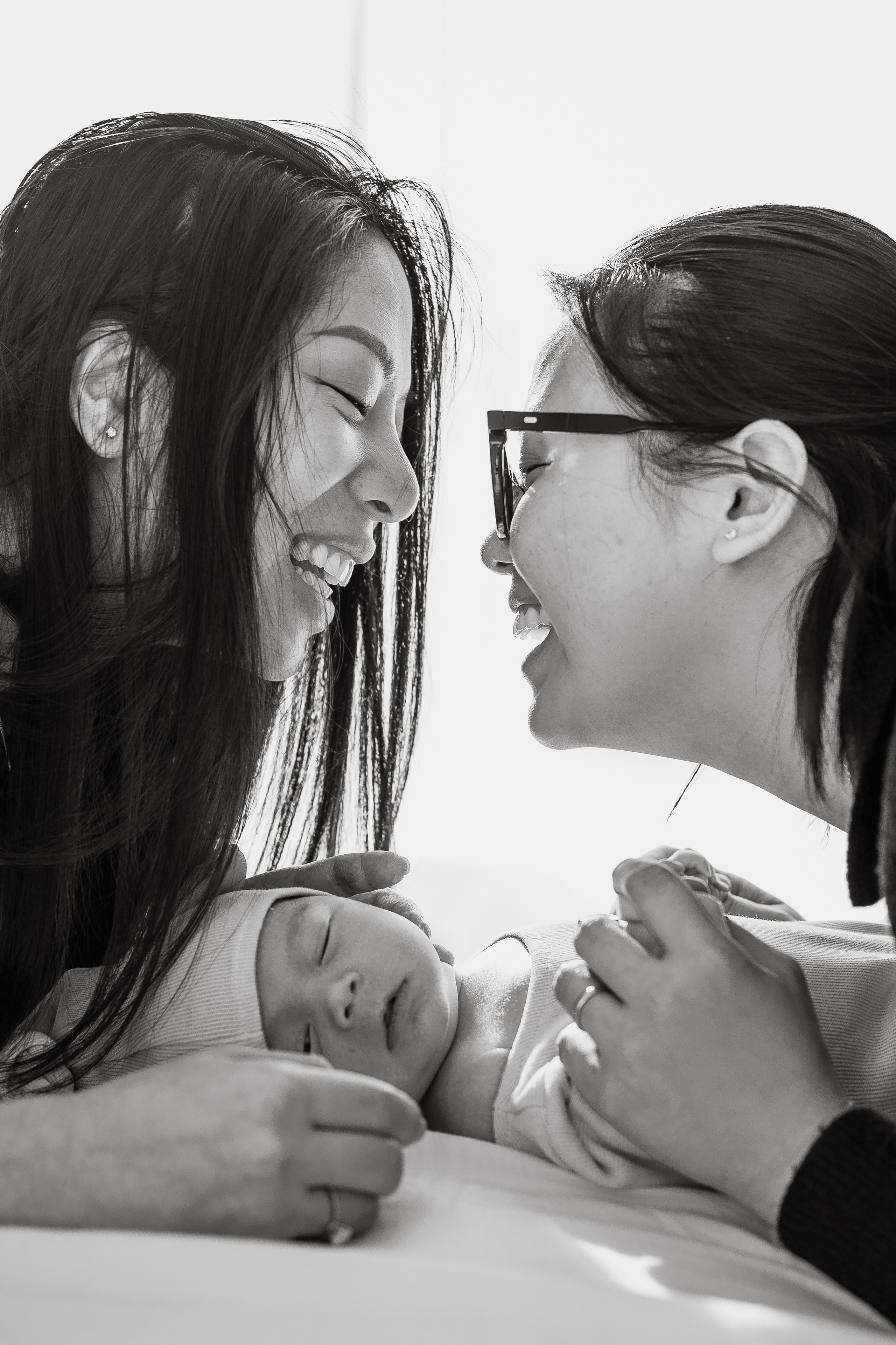 Cozy At-Home Newborn Photography – Warm & Emotional. Alisa Tant — Family and newborn photographer Bucks County, Montgomery county, Philadelphia, NJ