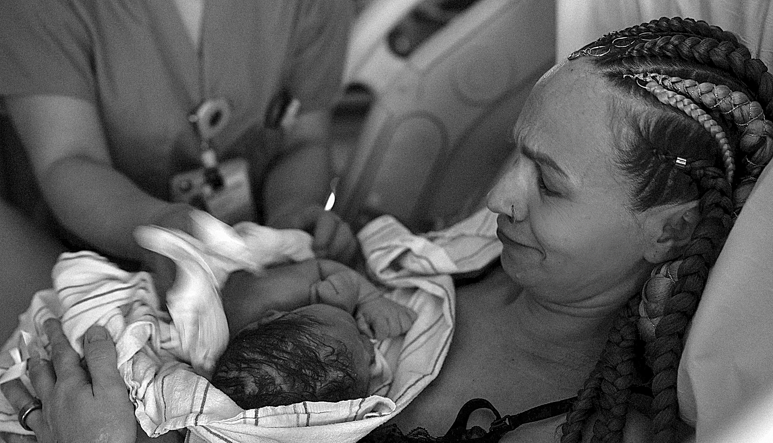 Hospital Birth Photography. Alisa Tant — Family and newborn photographer Bucks County, Montgomery county, Philadelphia, NJ