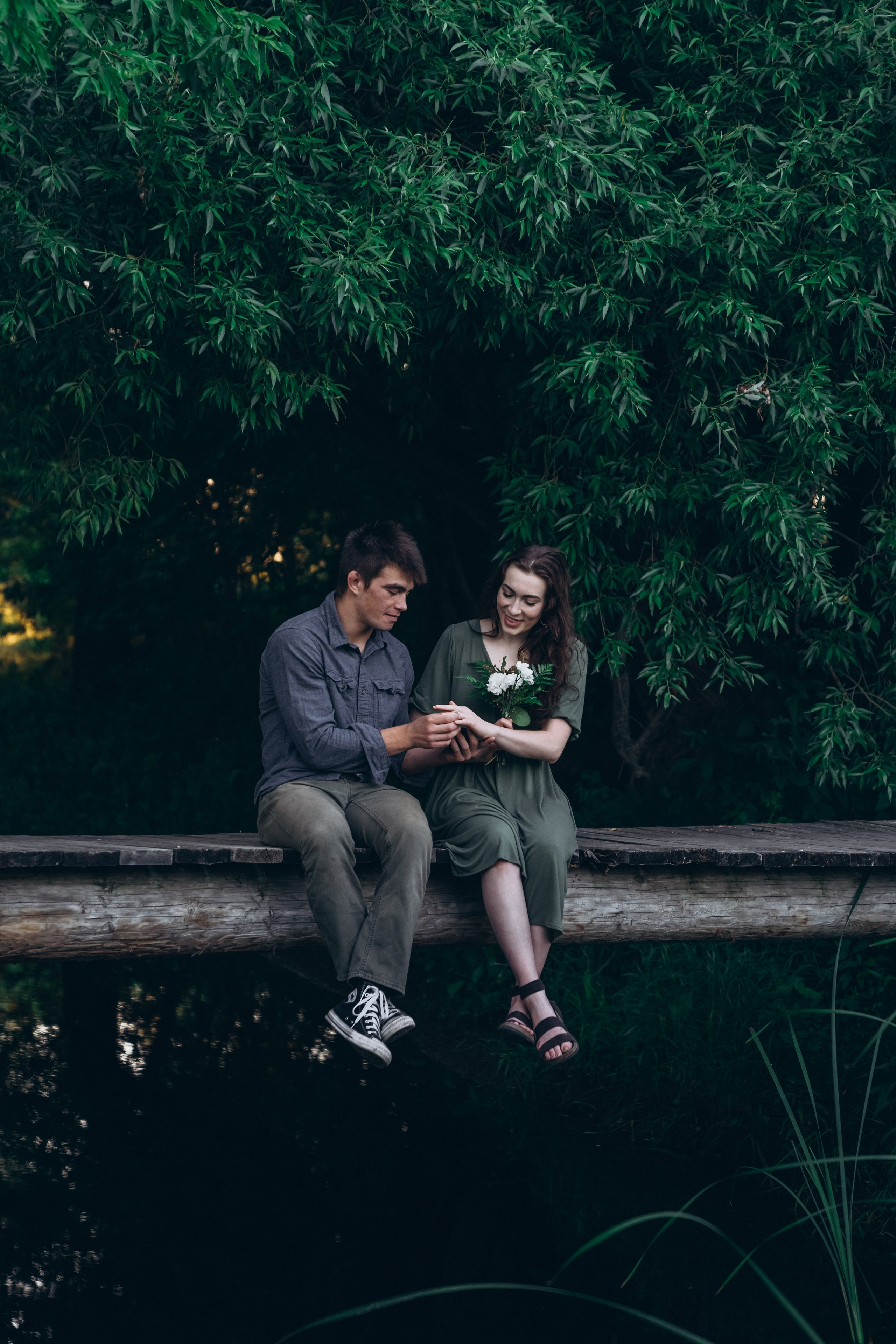 Jesslyn and Aaron love story. Photographer Viktoriia Skavronskaya