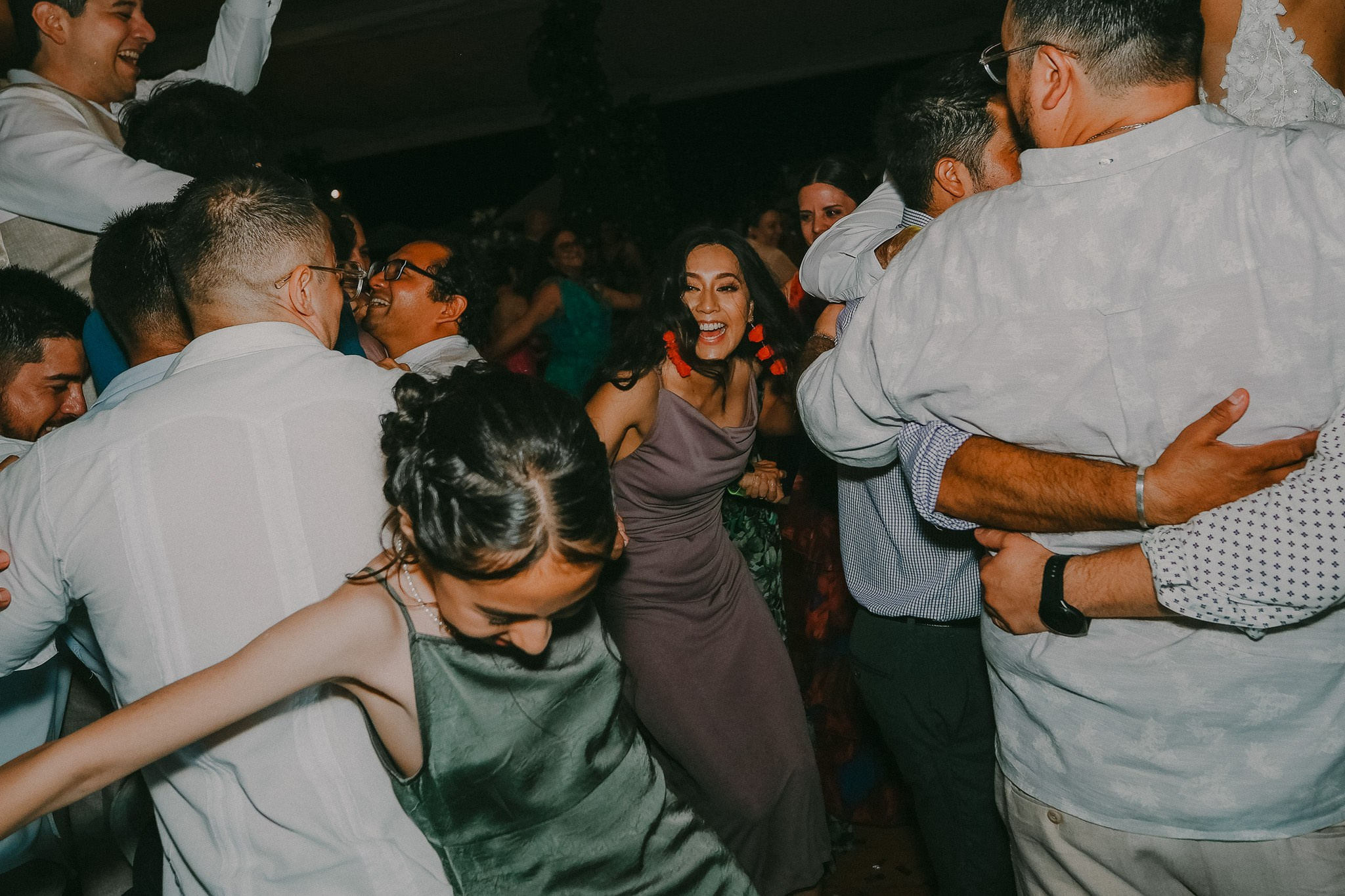 Vianney & Roberto. Wedding and family photographer in Mexico City