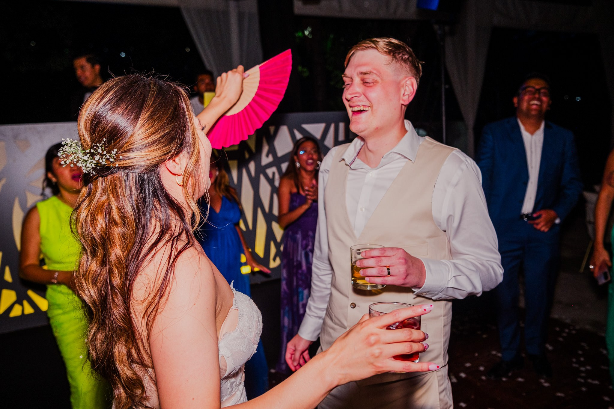 Abril & Dylan / Morelos. Wedding and family photographer in Mexico City