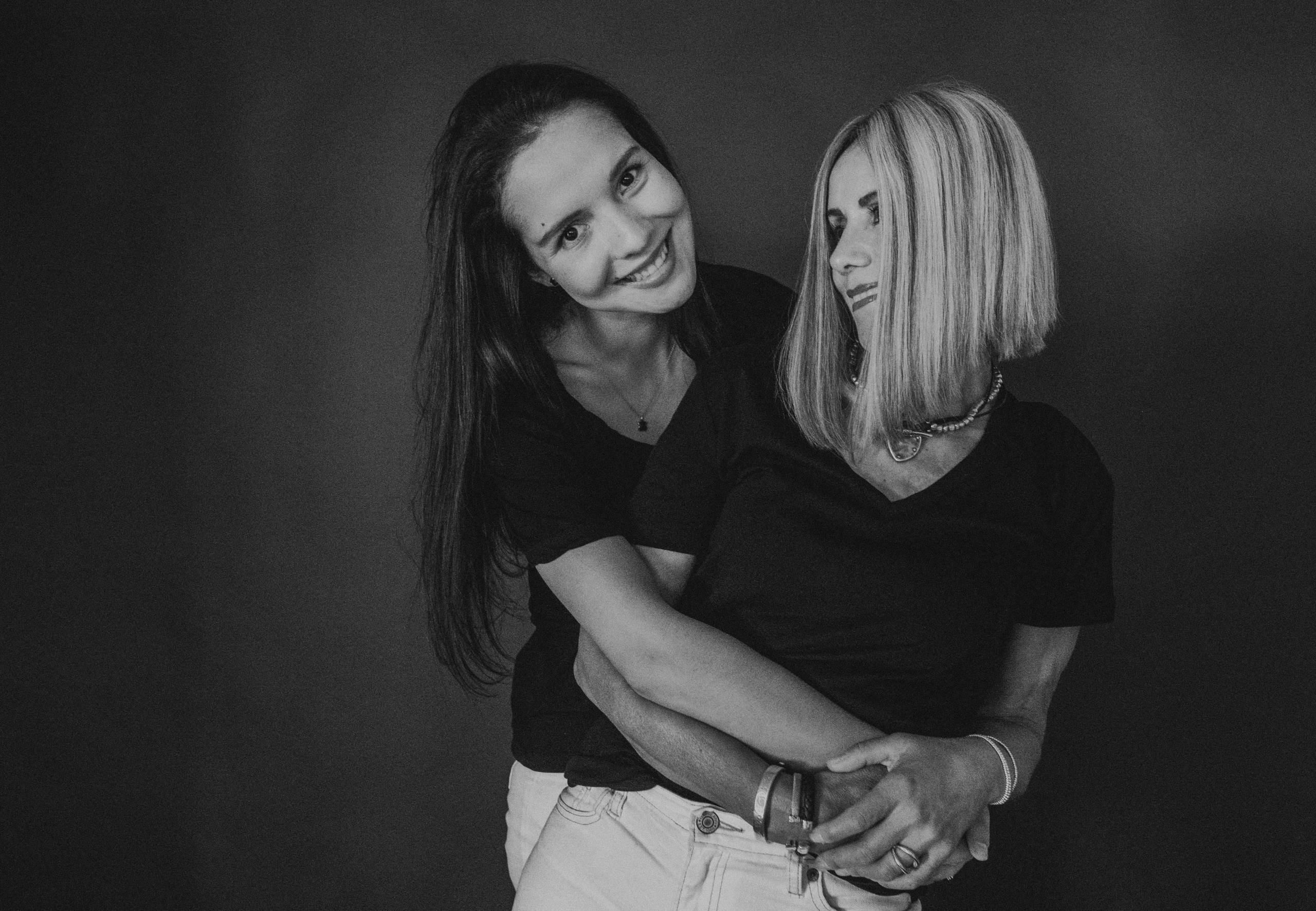 Adri & Maricris. Wedding and family photographer in Mexico City