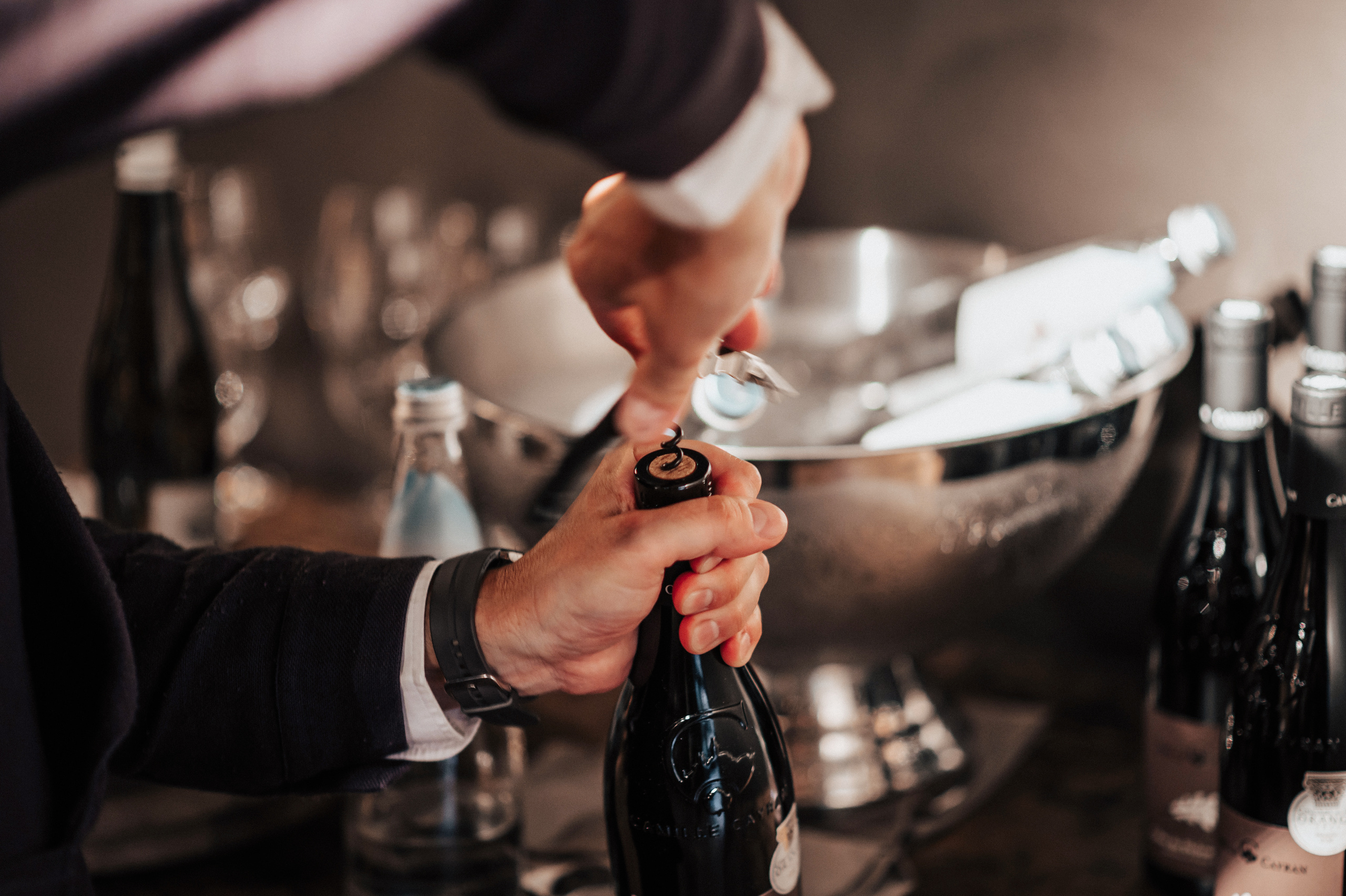 Ich bin Max, Designer, Art & Hochzeitsfotograf aus Germaringen